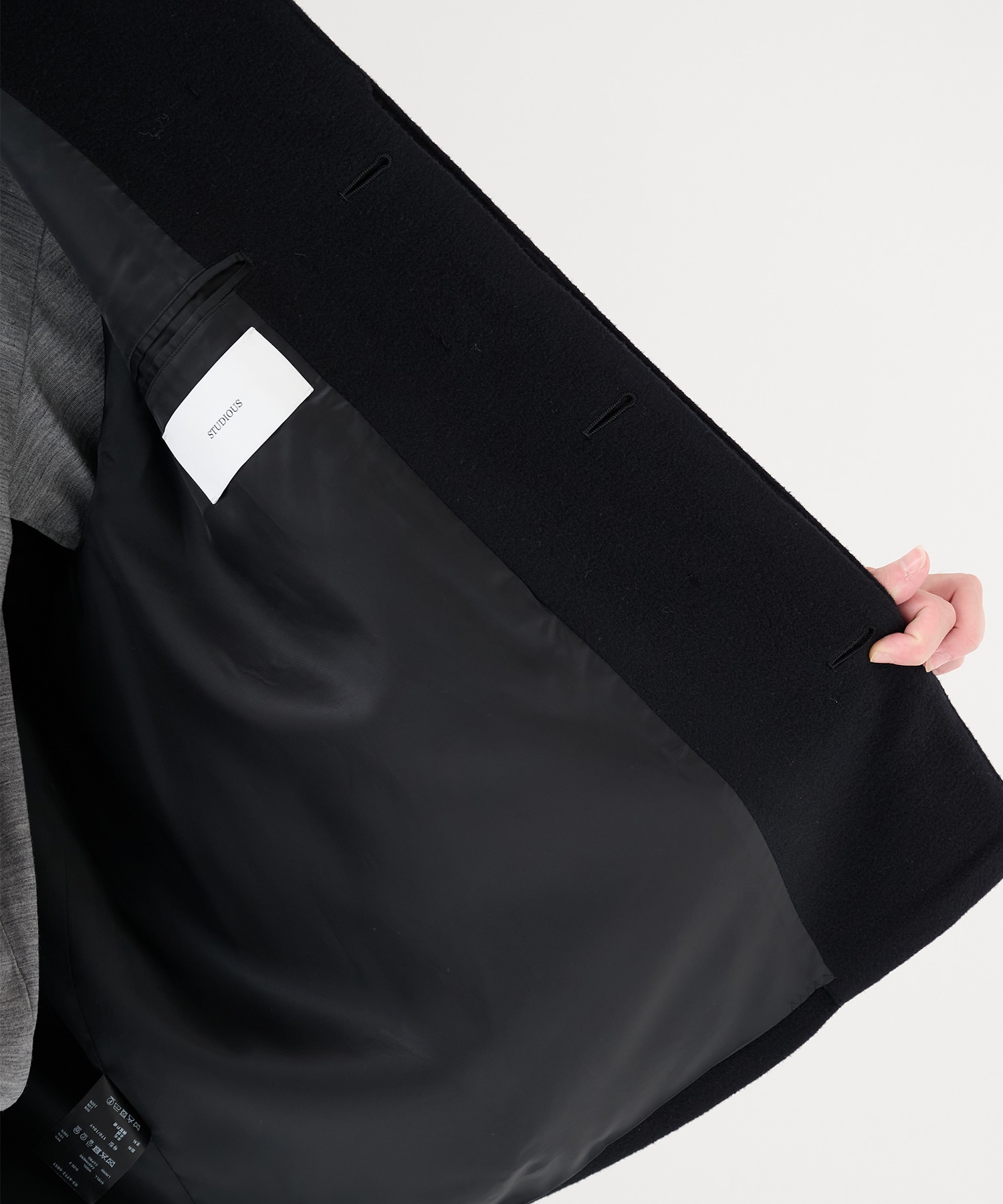 Cashmere Beaver Short Coat STUDIOUS