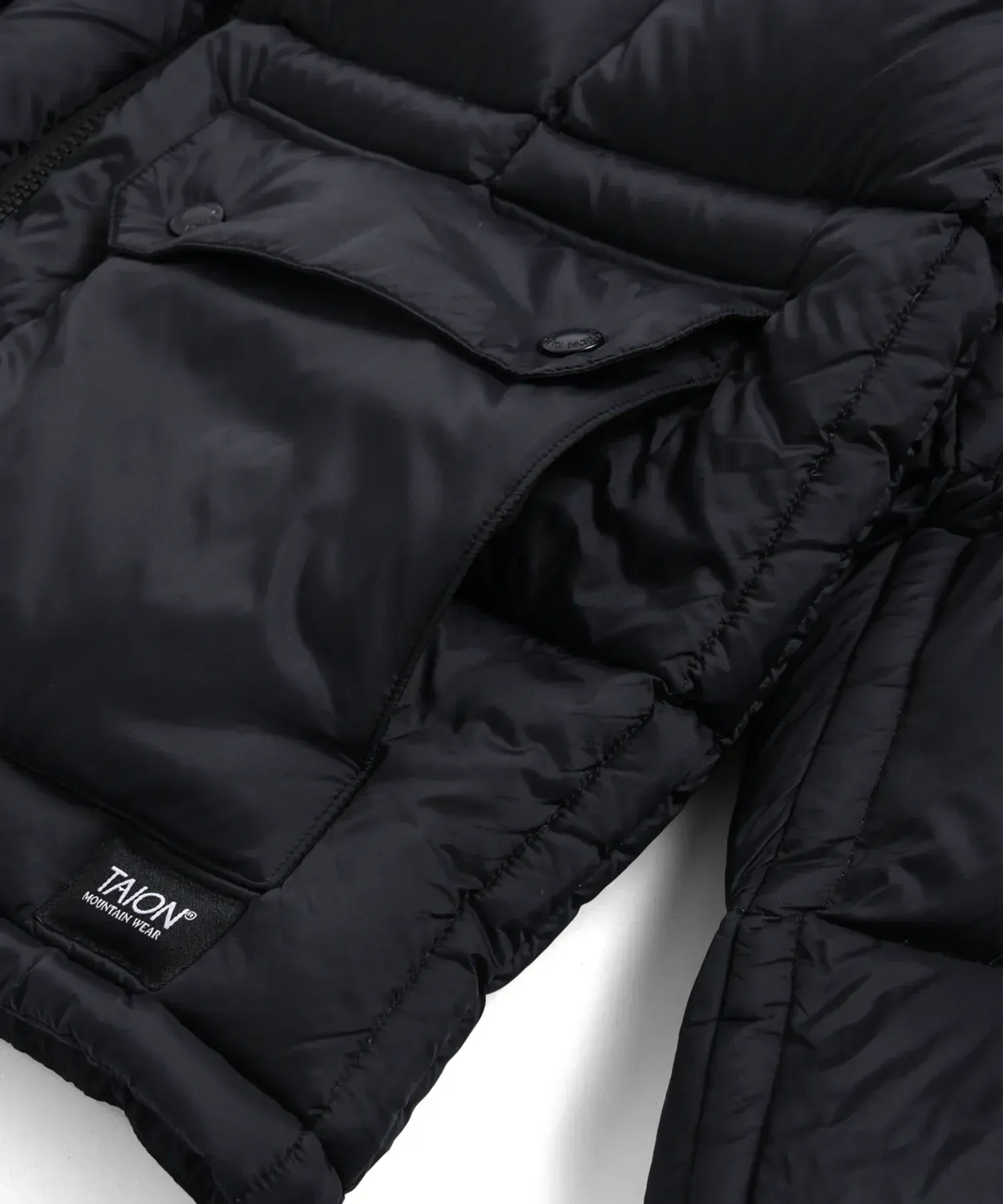 MOUNTAIN HI-NECK VOLUME DOWN JACKET TAION