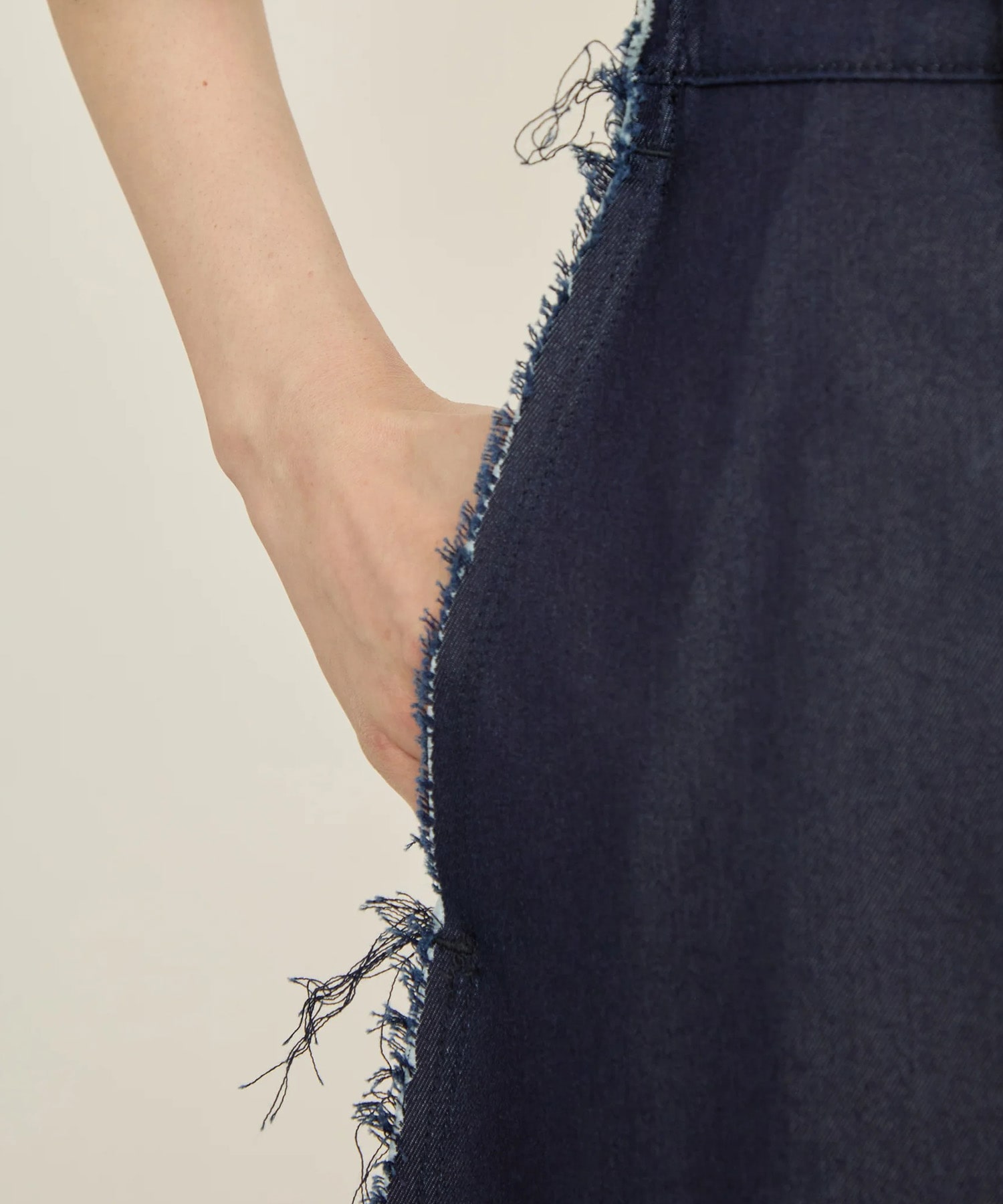 TUBE  PANTS I'm here