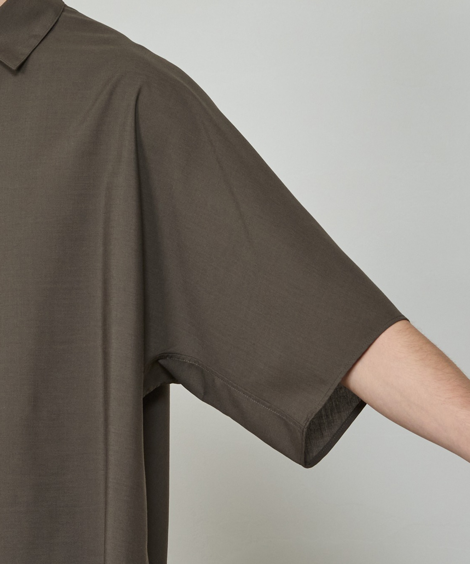 THE DOLMANSLEEVE SHIRT THE RERACS