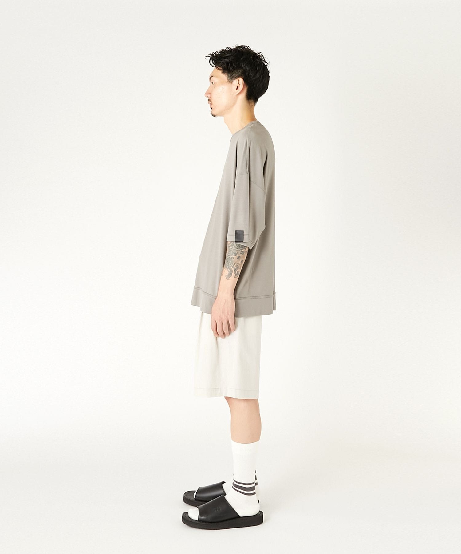 2261-CS60-019 S/S TEE N.HOOLYWOOD