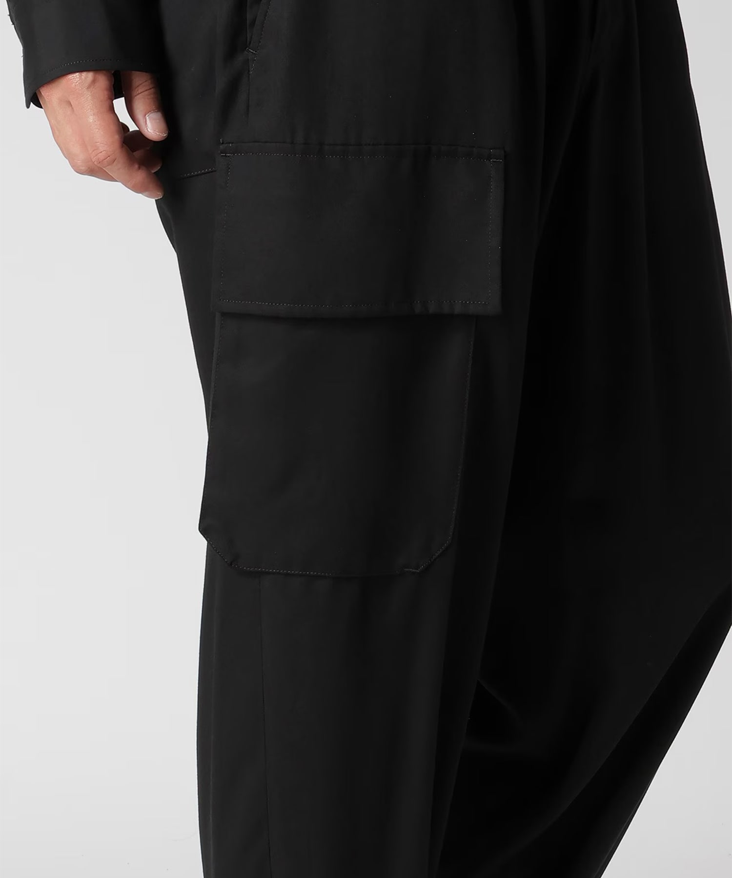 HK-P02-240 RIBBED FLAP POCKET PANTS Y's for men