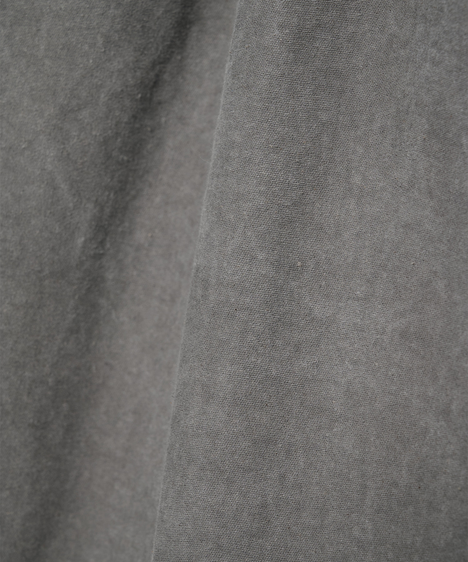 3 Tucks Tapered Pants AXIS