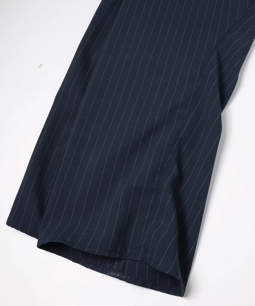 3D STRIPE CUTTING PANTS JieDa