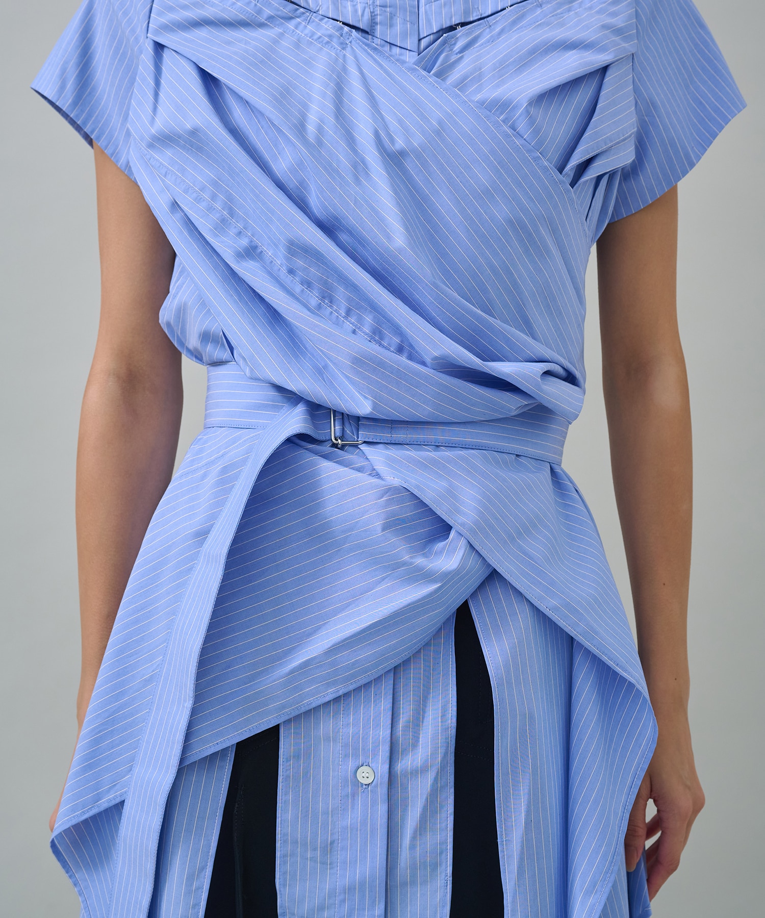 Casha-coeur shirts(FREE BLUE): AKIKOAOKI: WOMENS｜ STUDIOUS ONLINE