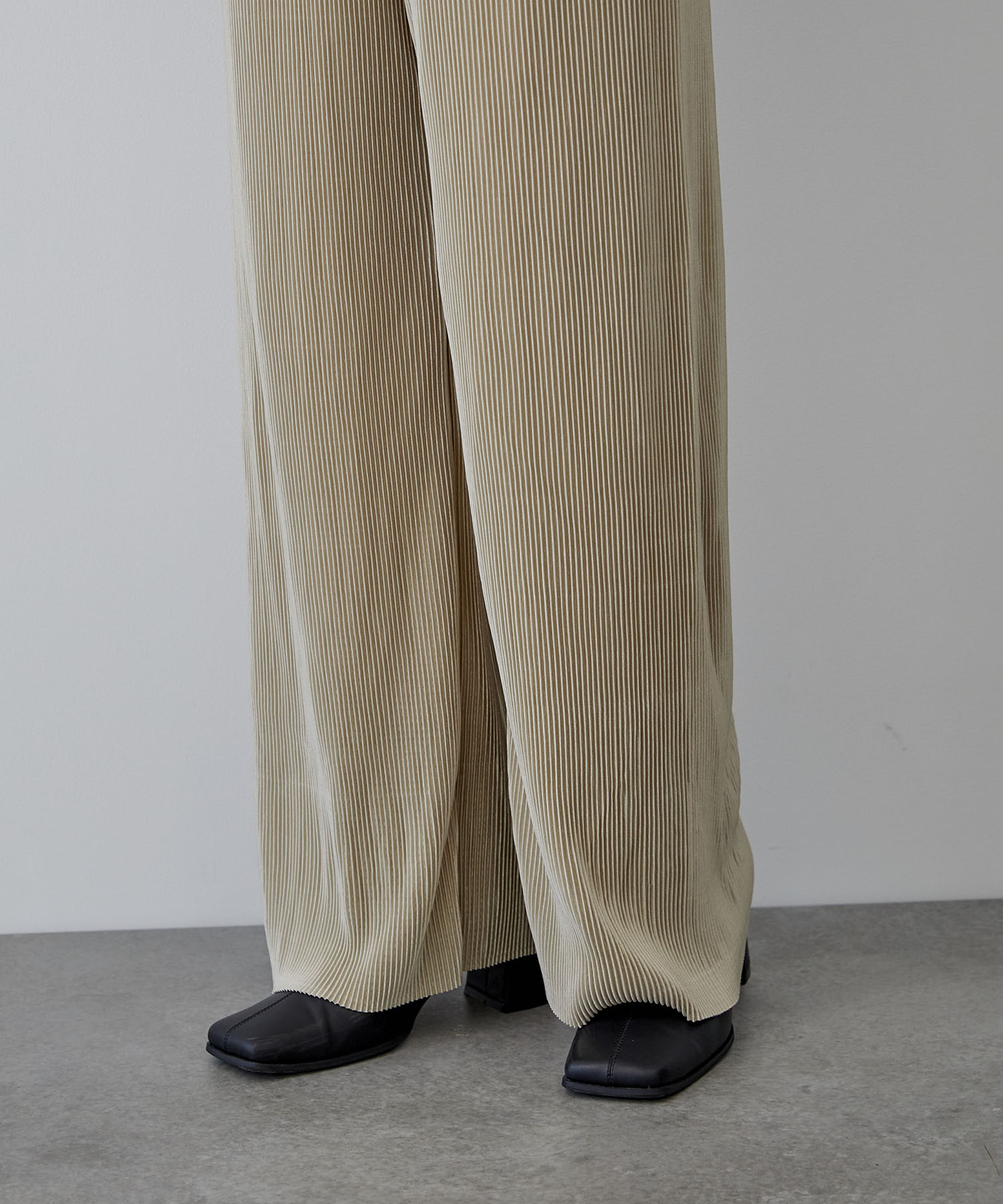 復刻 RELAX LOOSE PANTS｜STUDIOUS