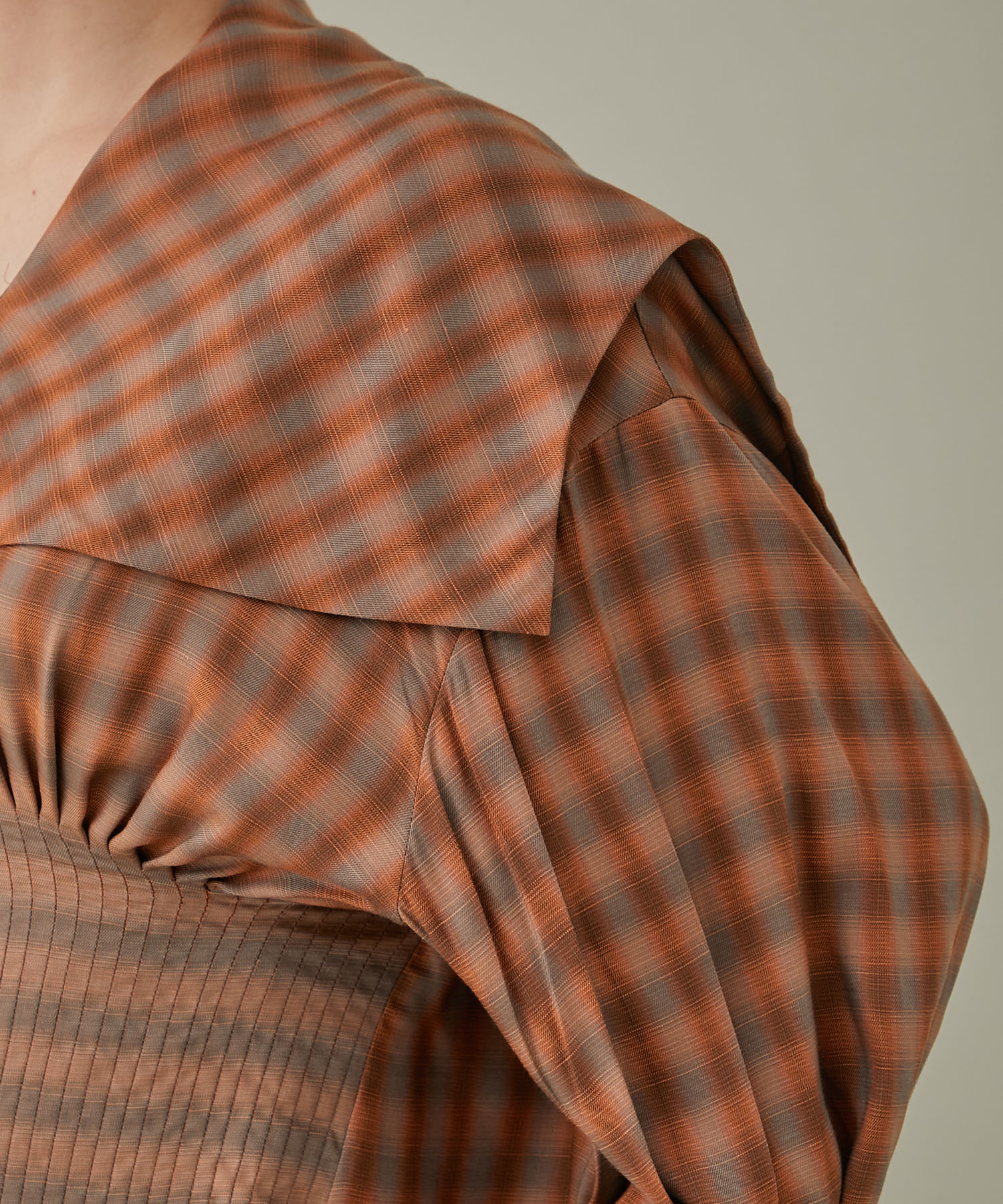 Linen Mix Ombre Check Sailor Collar Blouse(1 BROWN): Mame