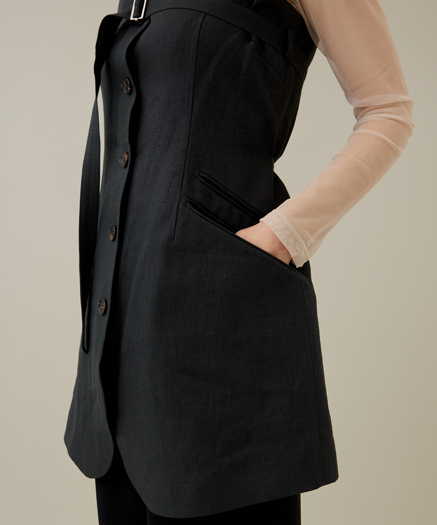 LINEN TAILORED VEST IHNN