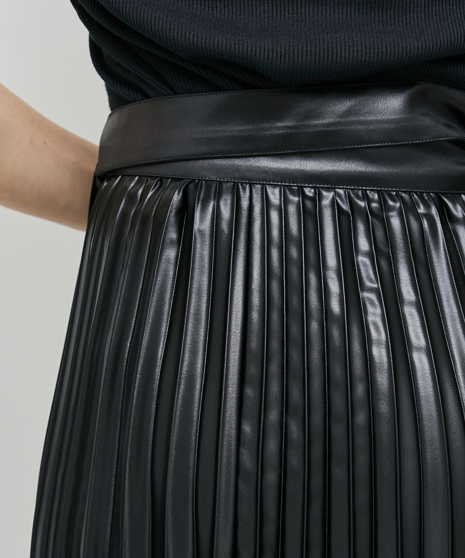 Leather Like Wrap Pleats Skirt(FREE BLACK): STUDIOUS: WOMENS