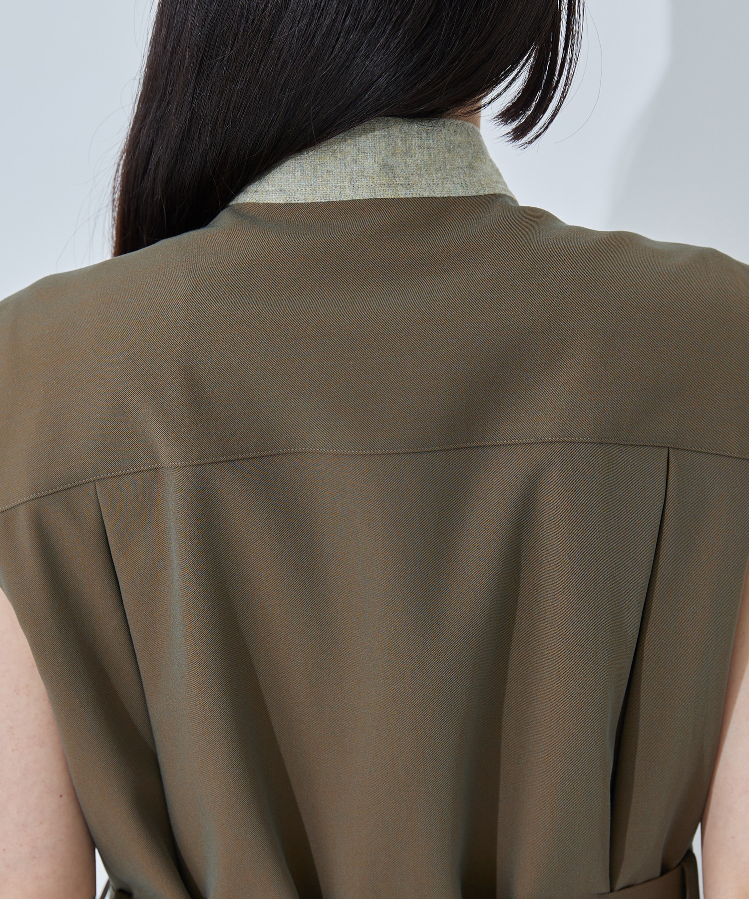 Tailored Military Vest STUDIOUS