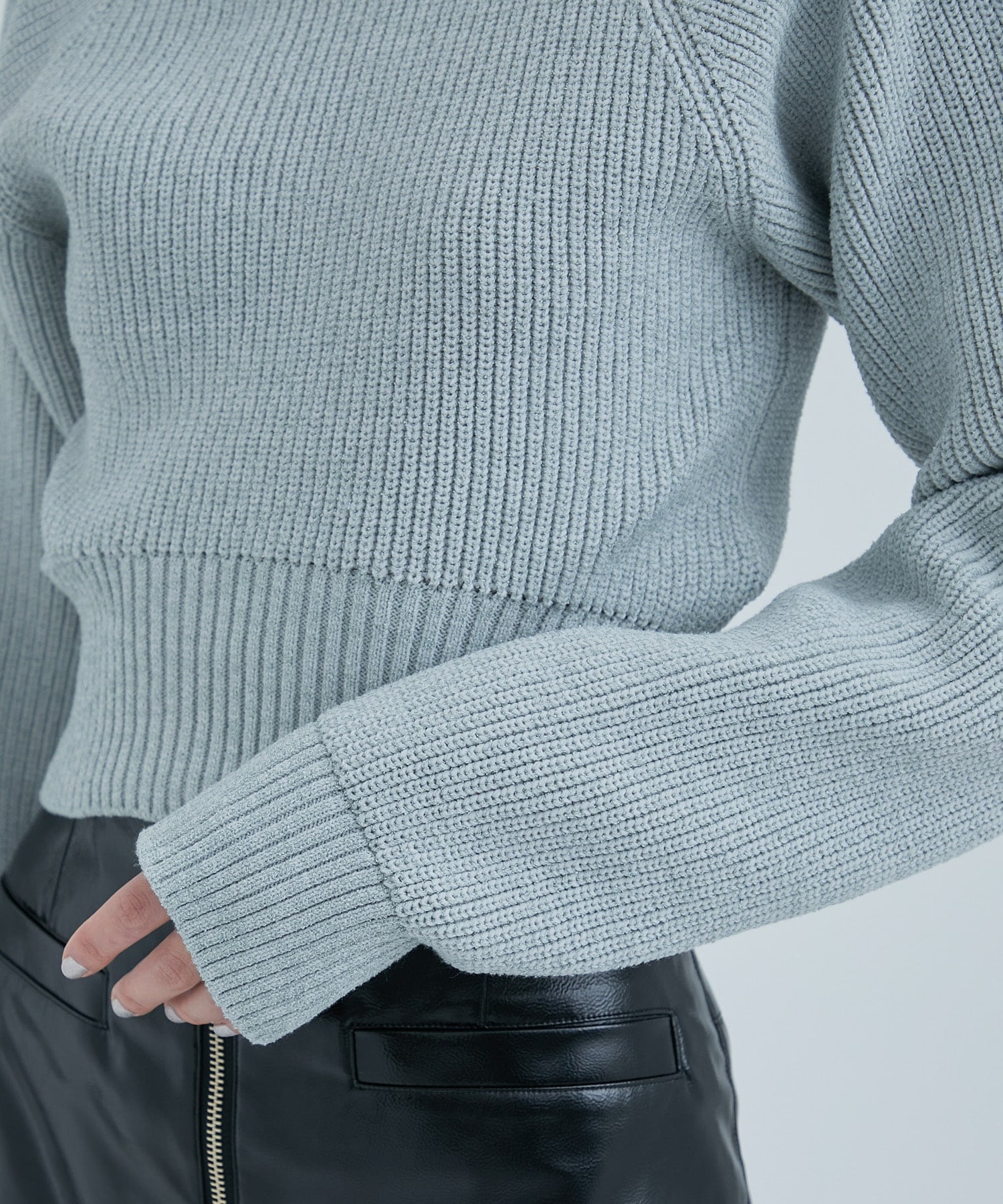 Cropped Chanky Knit Top STUDIOUS