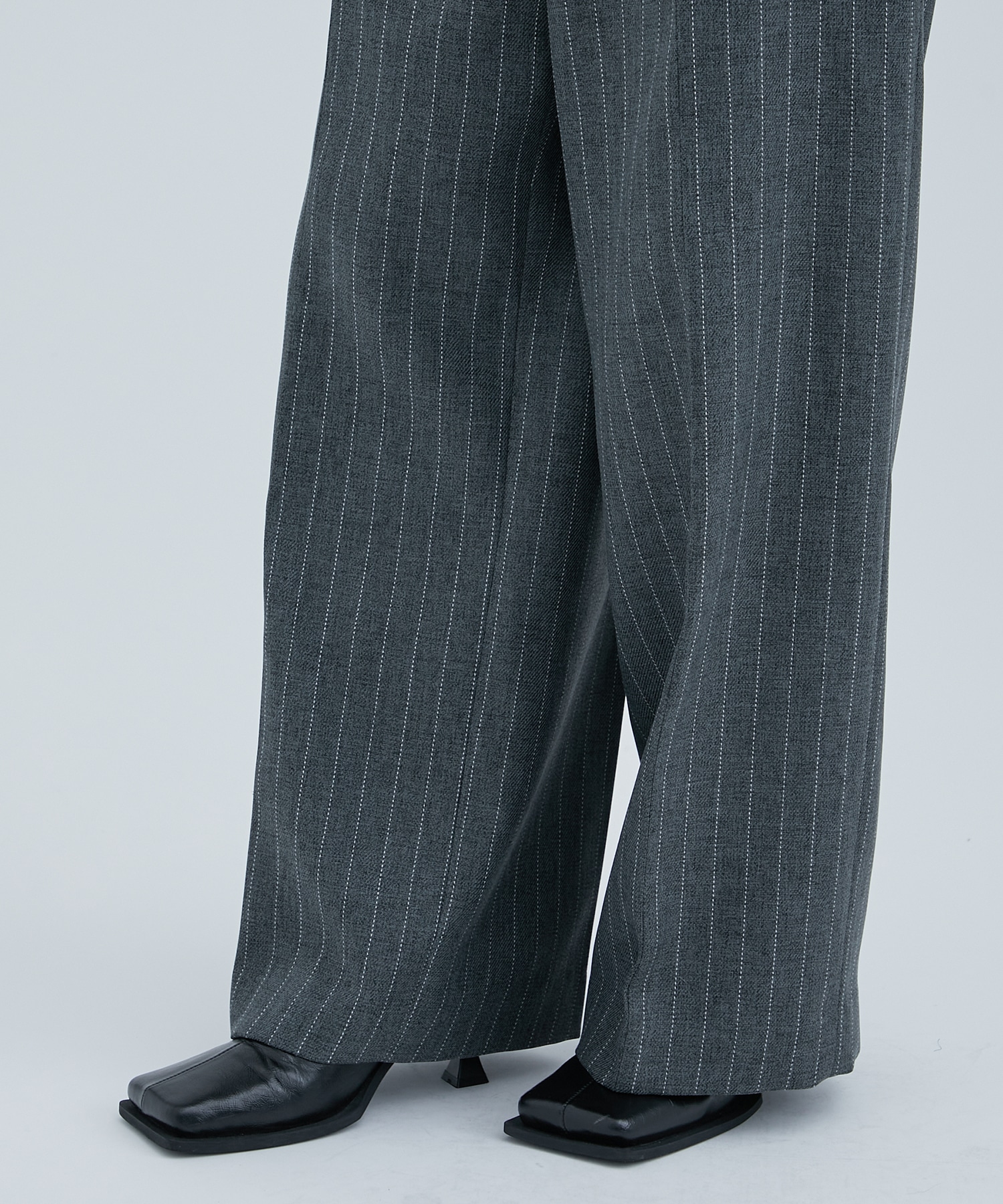 Side Paneled Trousers Pinstripe STUDIOUS