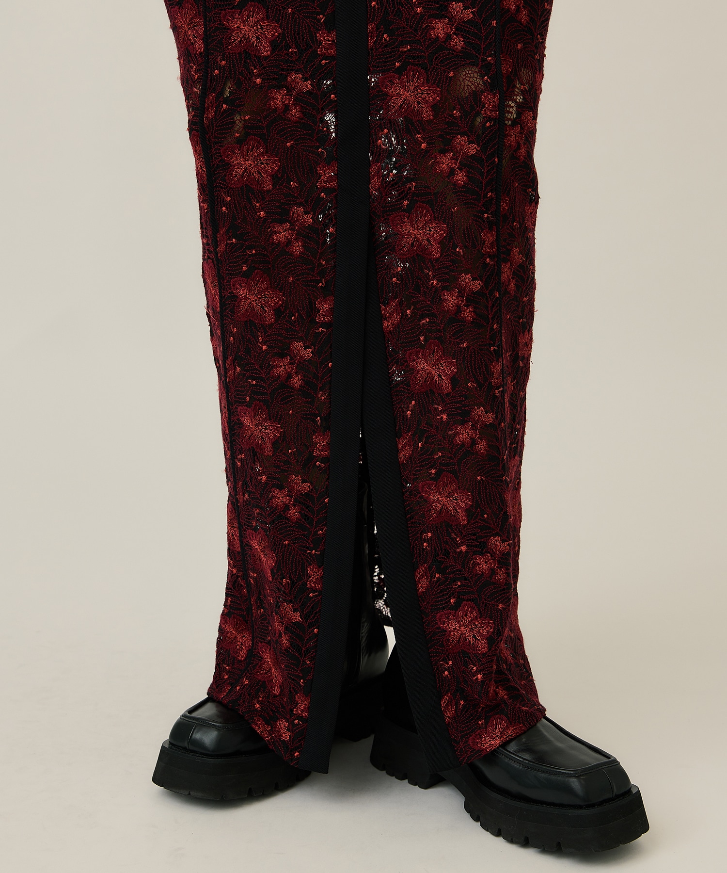 Embroidery Lace Skirt EBONY