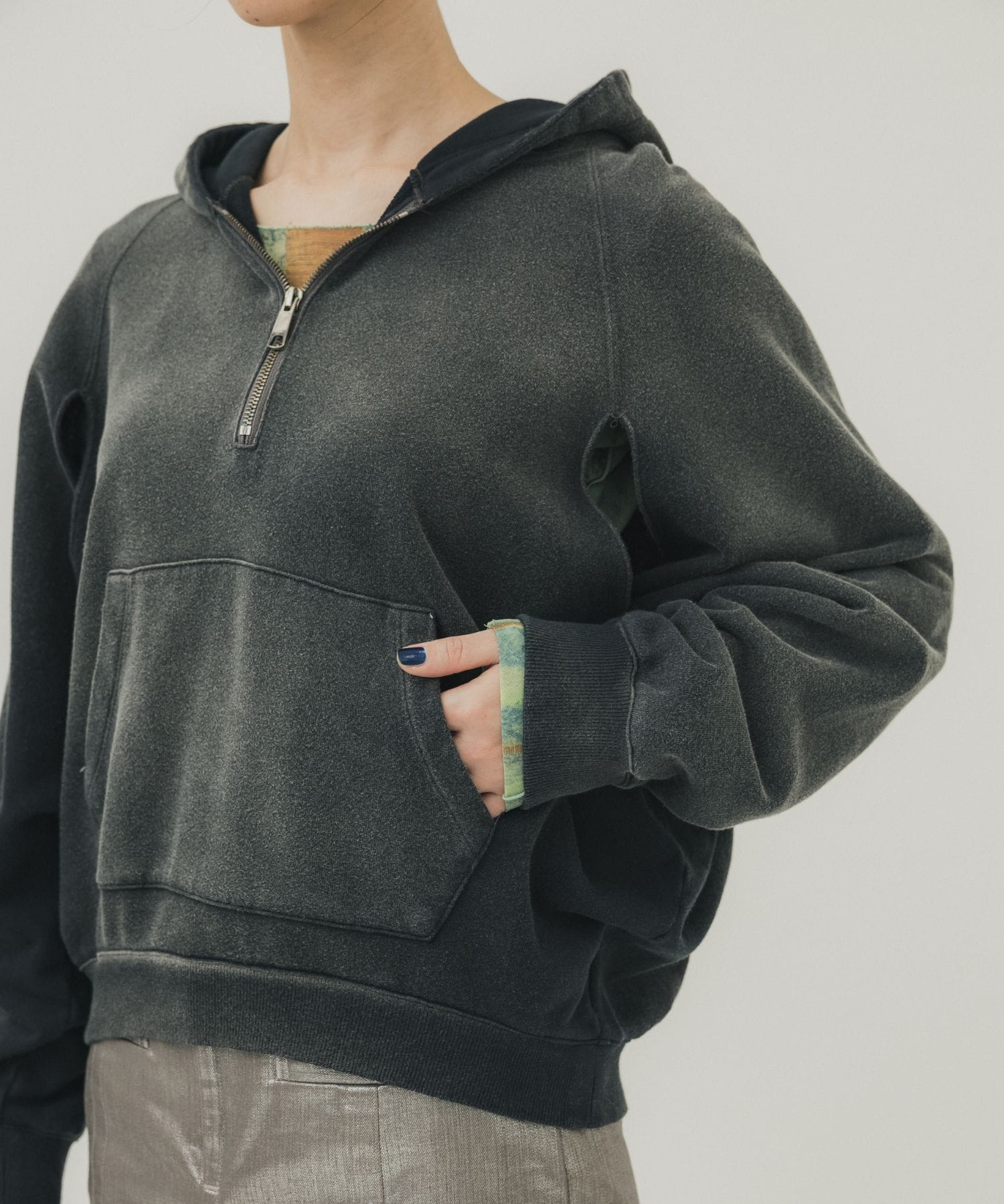 Vintage Split Hoodie(FREE DARK GREY): STUDIOUS: WOMENS｜ STUDIOUS