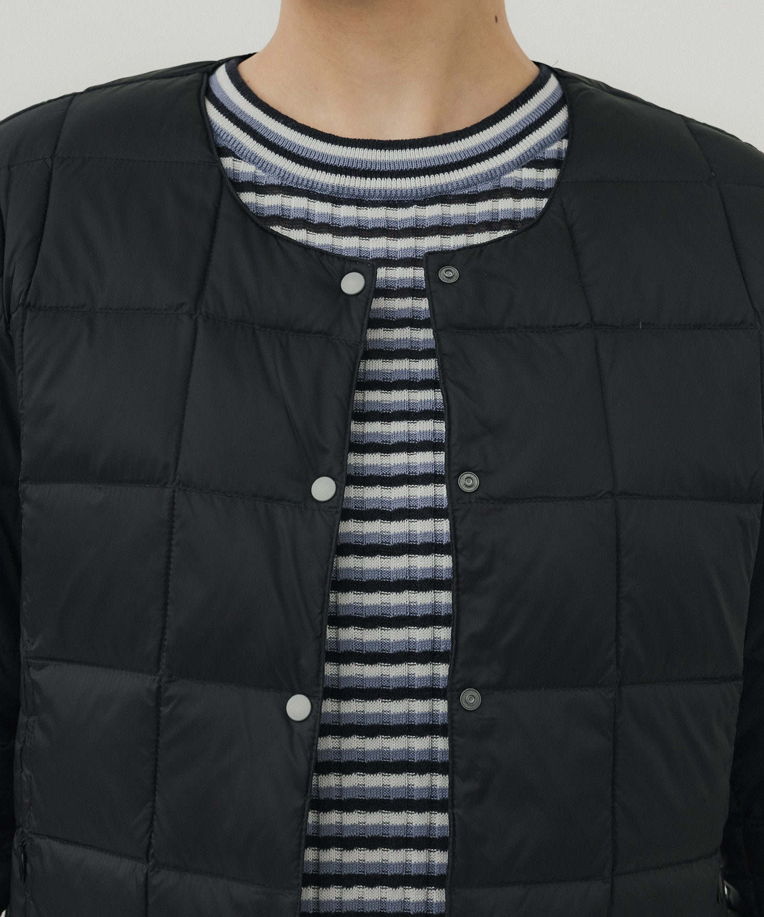 CREW NECK BUTTON DOWN JACKET TAION/TAION EXTRA