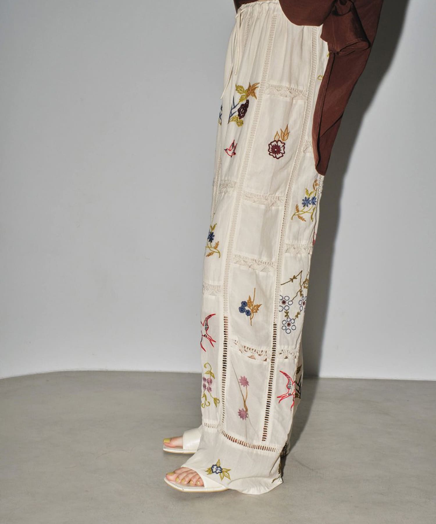 Embroidery Patchwork Trousers(36 ECRU): TODAYFUL: WOMENS 