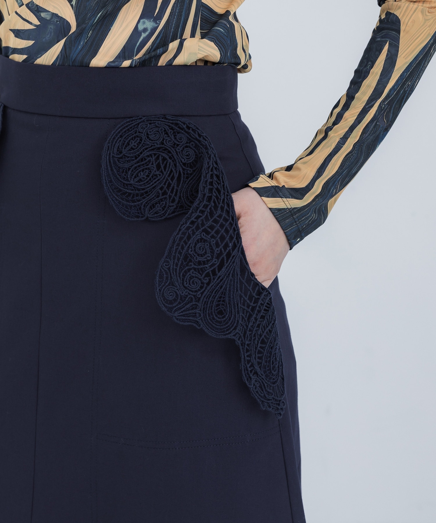 Cording Embroidery Detail Cotton Skirt Mame Kurogouchi