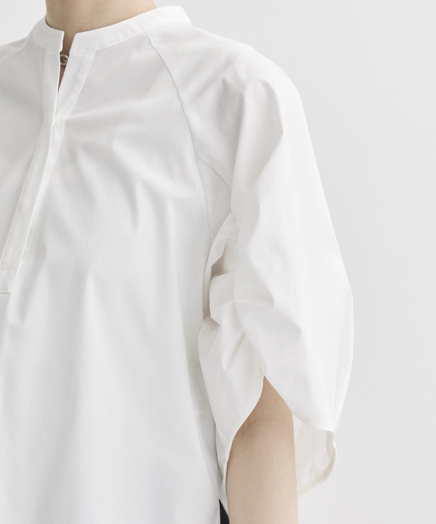 Tucked Sleeve Blouse STUDIOUS