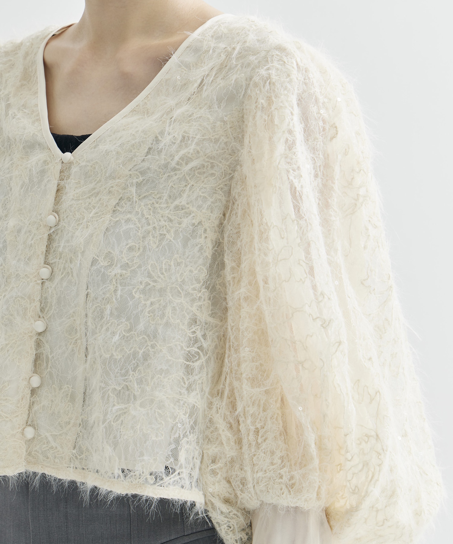 BRUSHED LACE VOLUME SLEEVE BLOUSE AMERI