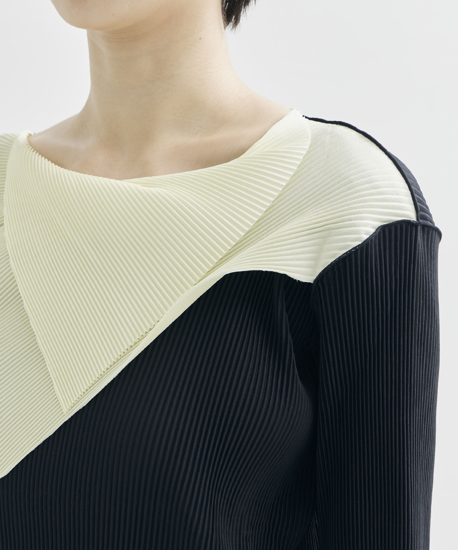 DRAPED NECK TOP kotohayokozawa