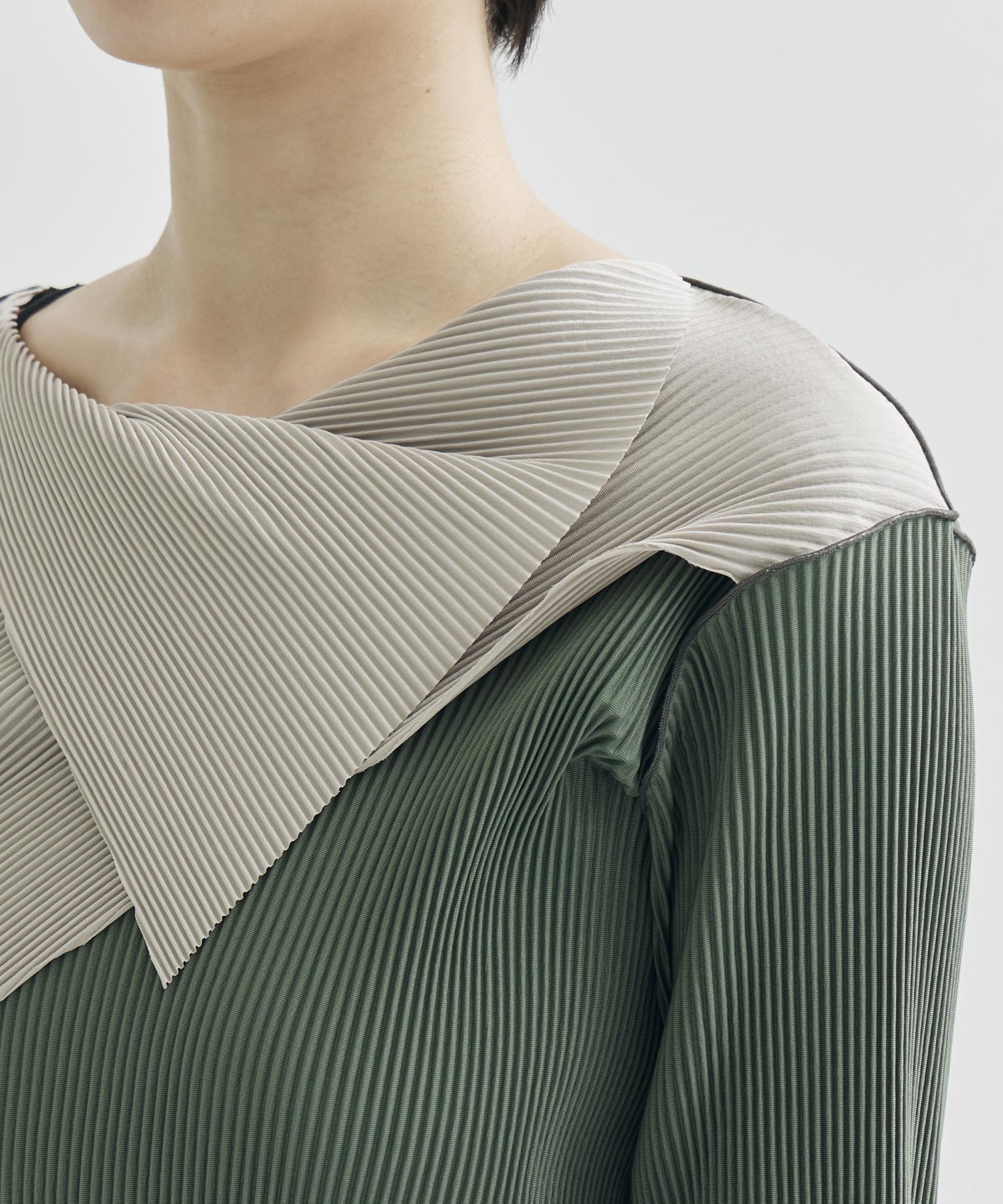 DRAPED NECK TOP kotohayokozawa