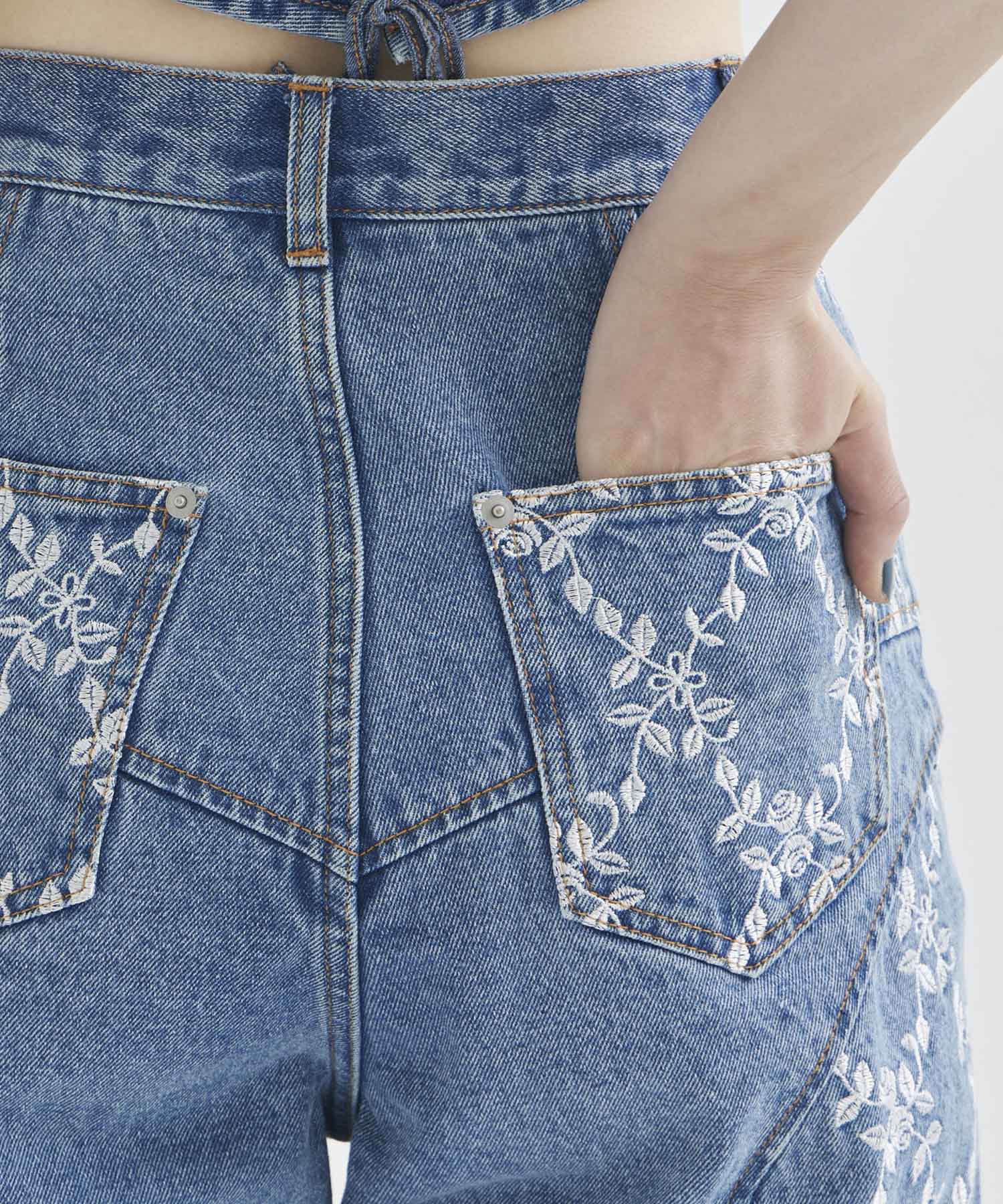 FLOWER EMBROIDERED WIDE JEANS FETICO