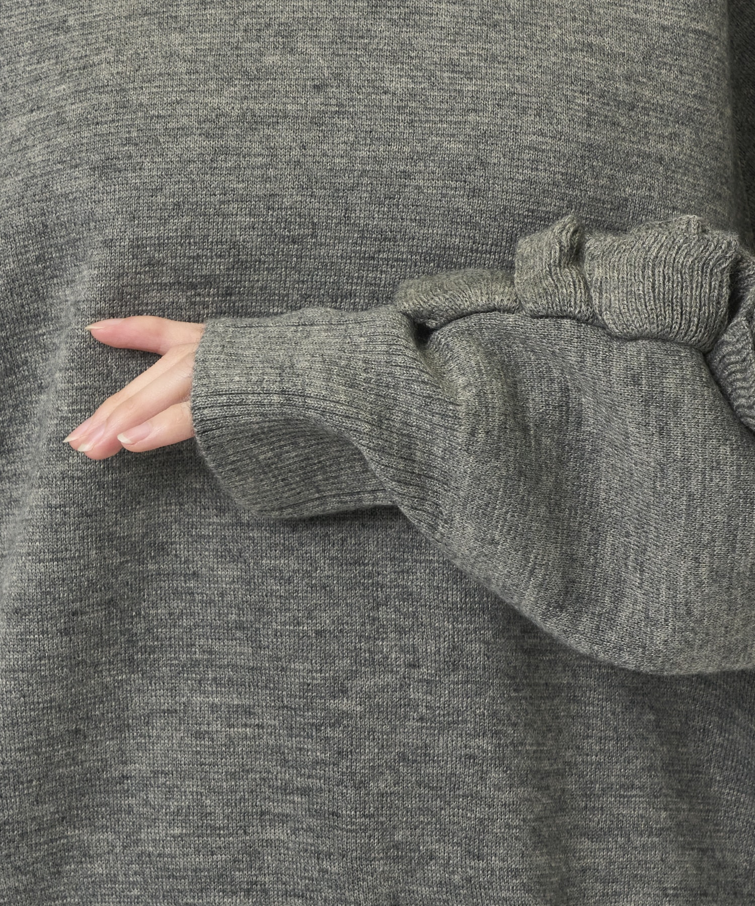 FRILL SLEEVE KNIT NON TOKYO