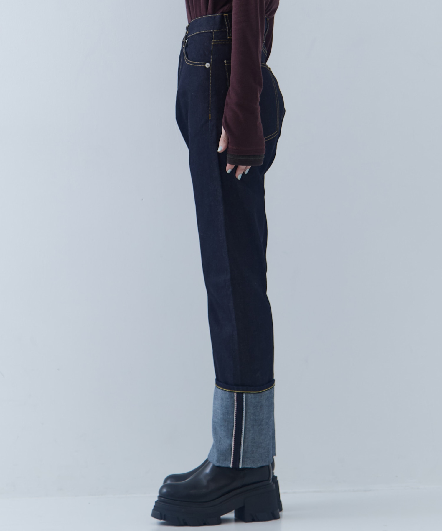 selvedge denim woman fits beautiful people