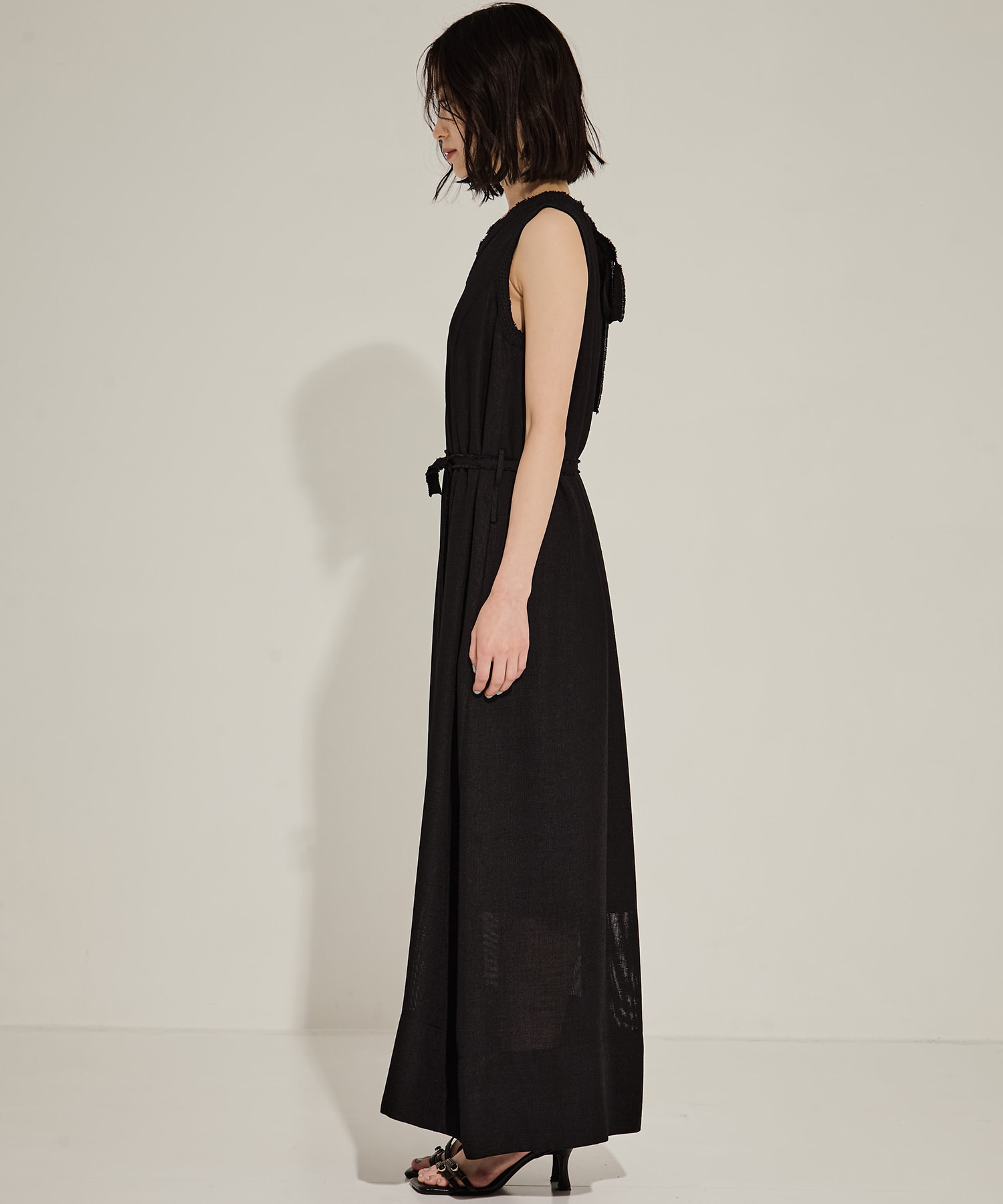 V Neck Sleeveless Mesh Dress STUDIOUS