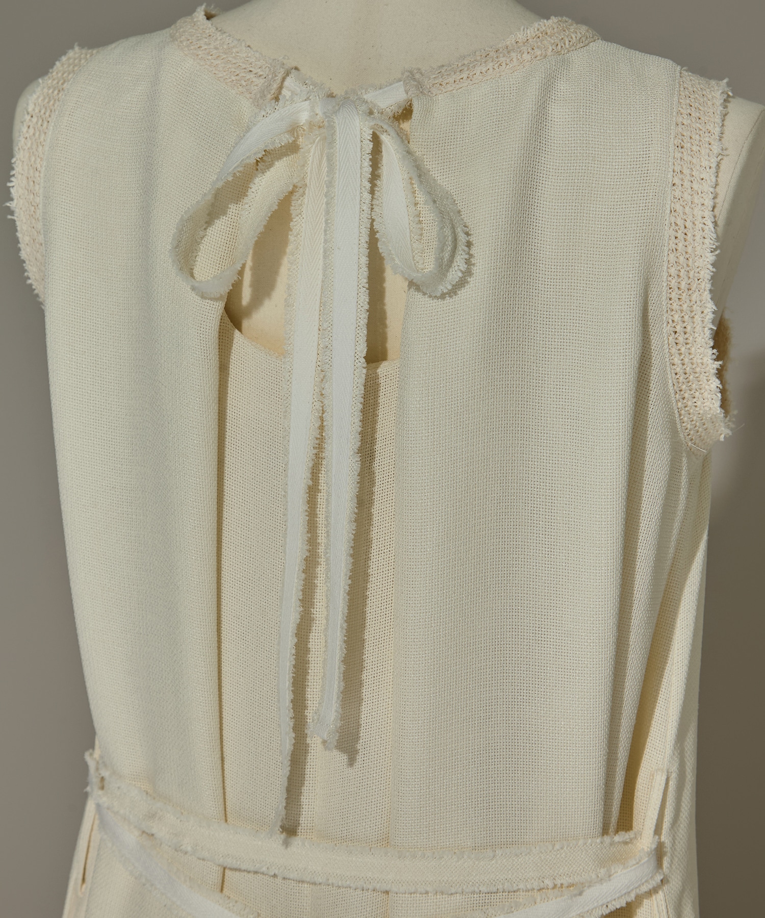 V Neck Sleeveless Mesh Dress STUDIOUS