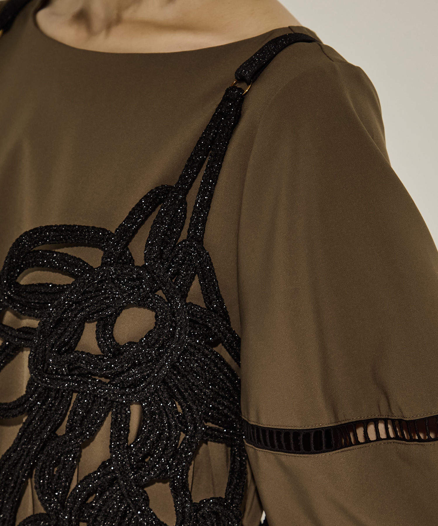 Embroidery Metalic Camisole MUKASA