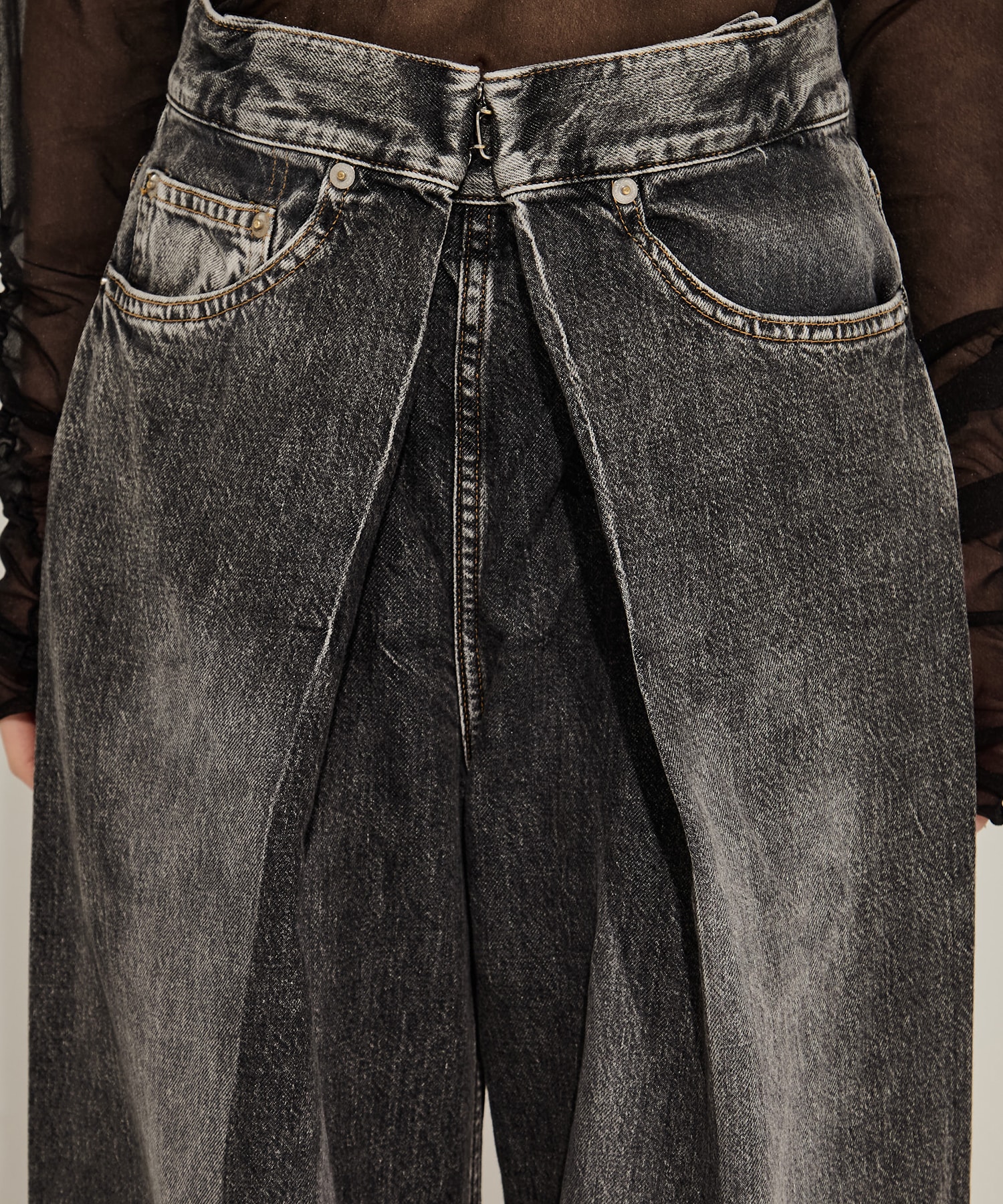 WASHED DENIM WIDE PANTS (SHORT LENGTH) JOHN LAWRENCE SULLIVAN
