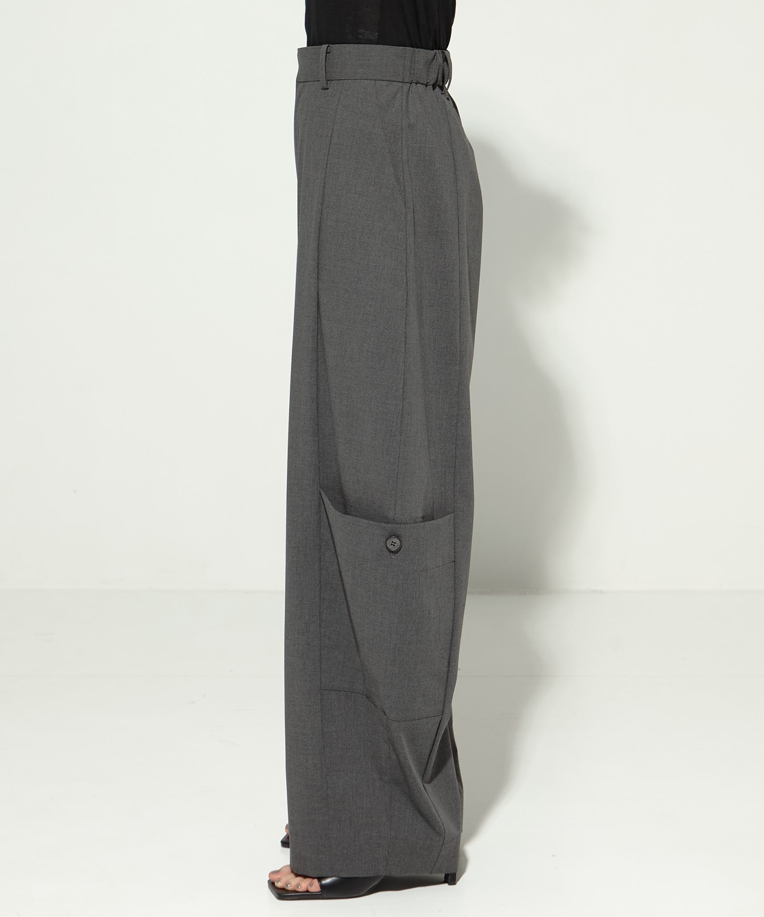 Barrel Leg Cargo Trousers STUDIOUS