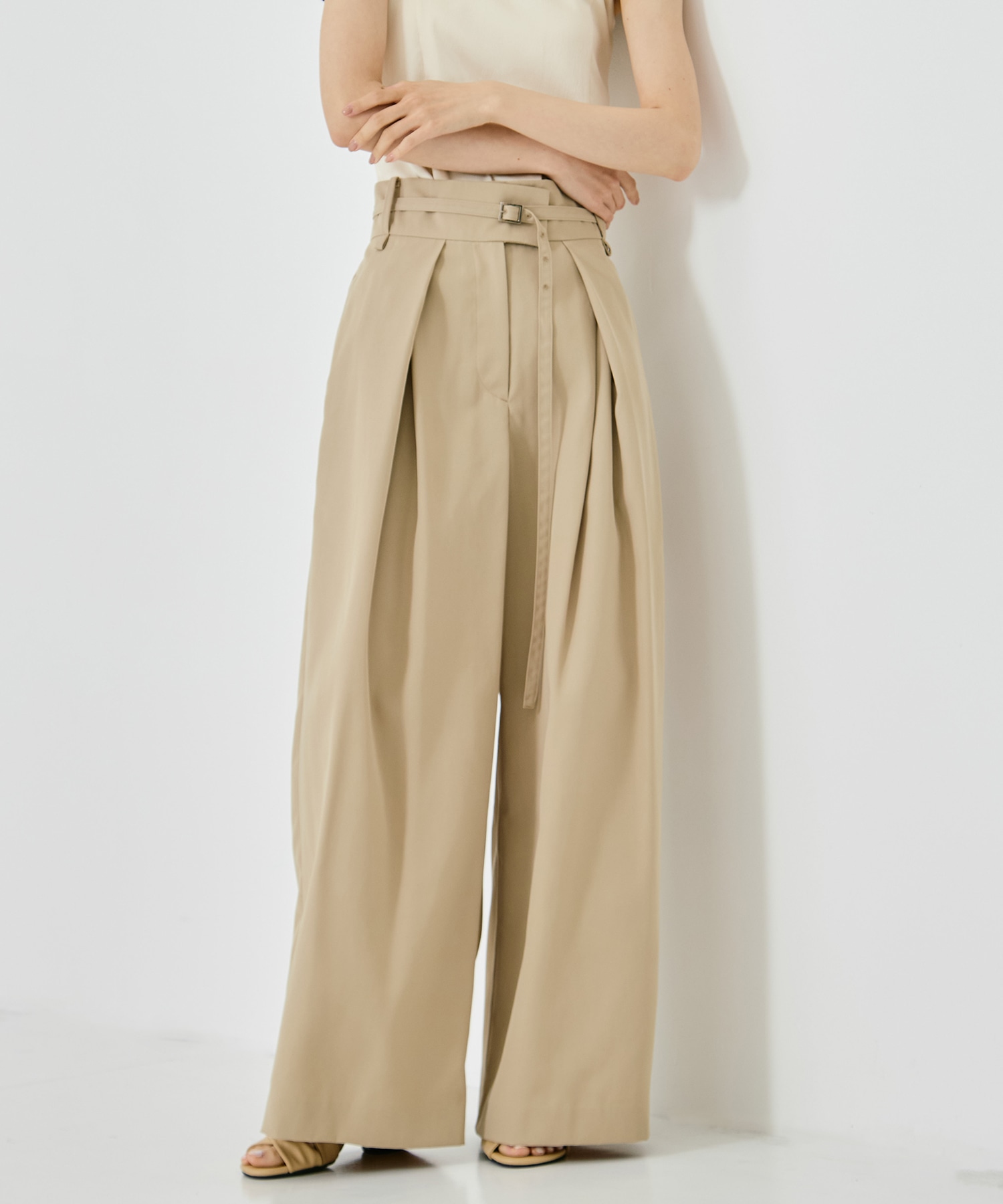Back Asymmetry Chino Pants STUDIOUS