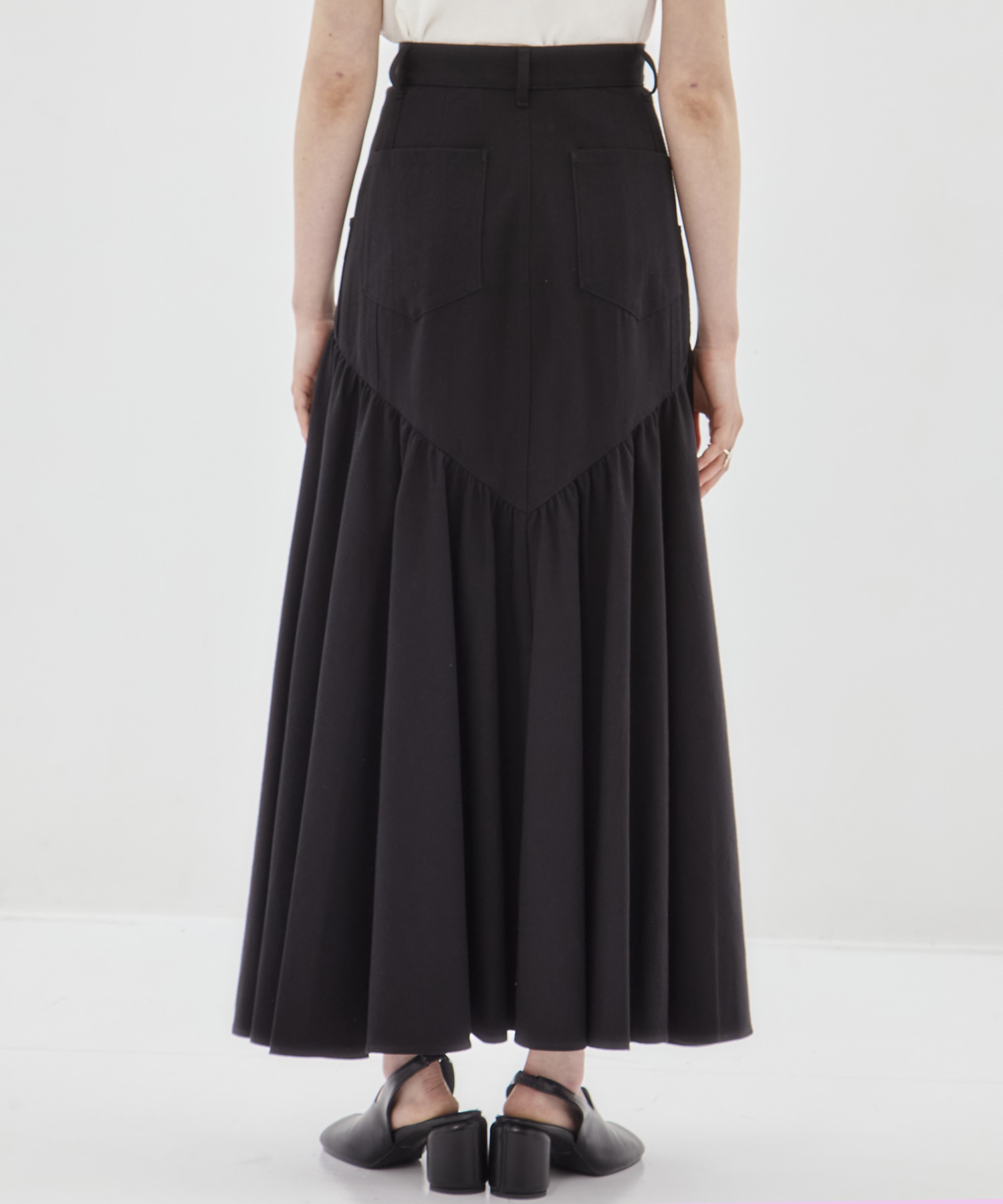 Pierina skirt BK AKIRANAKA