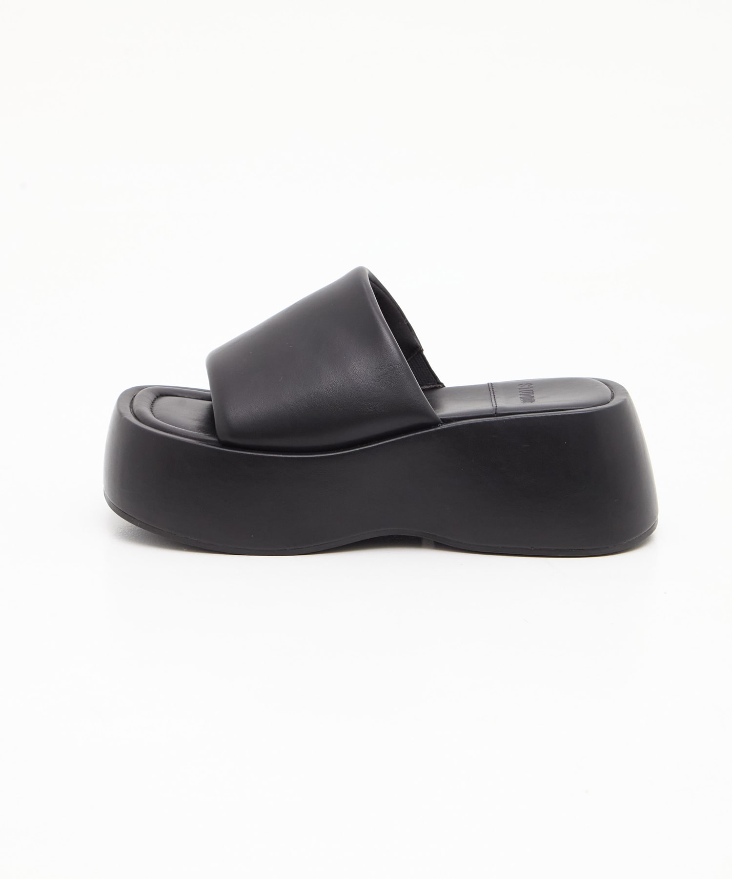 Soft Leather Padded Sandals STUDIOUS