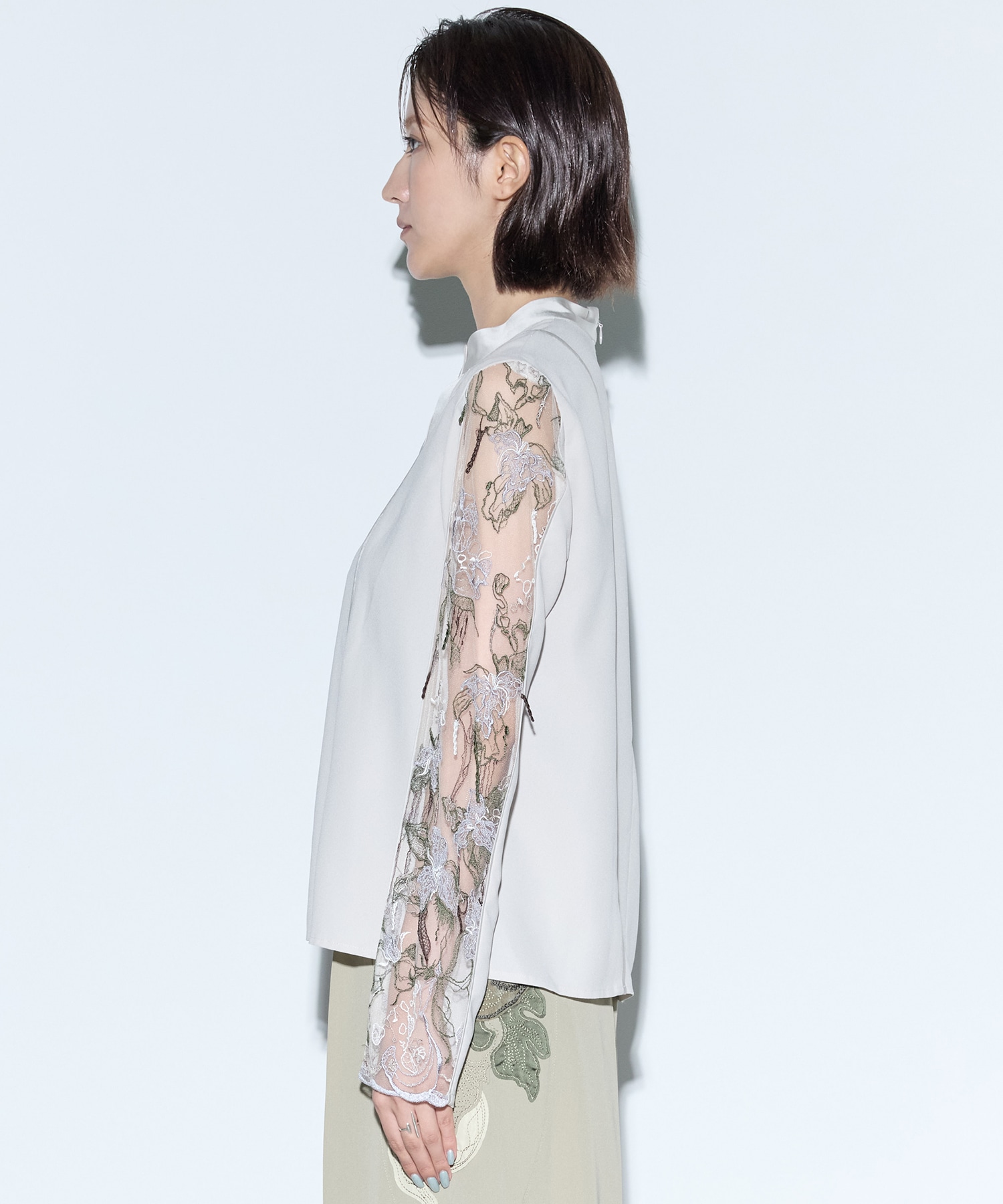 Tears flower lace tops MURRAL
