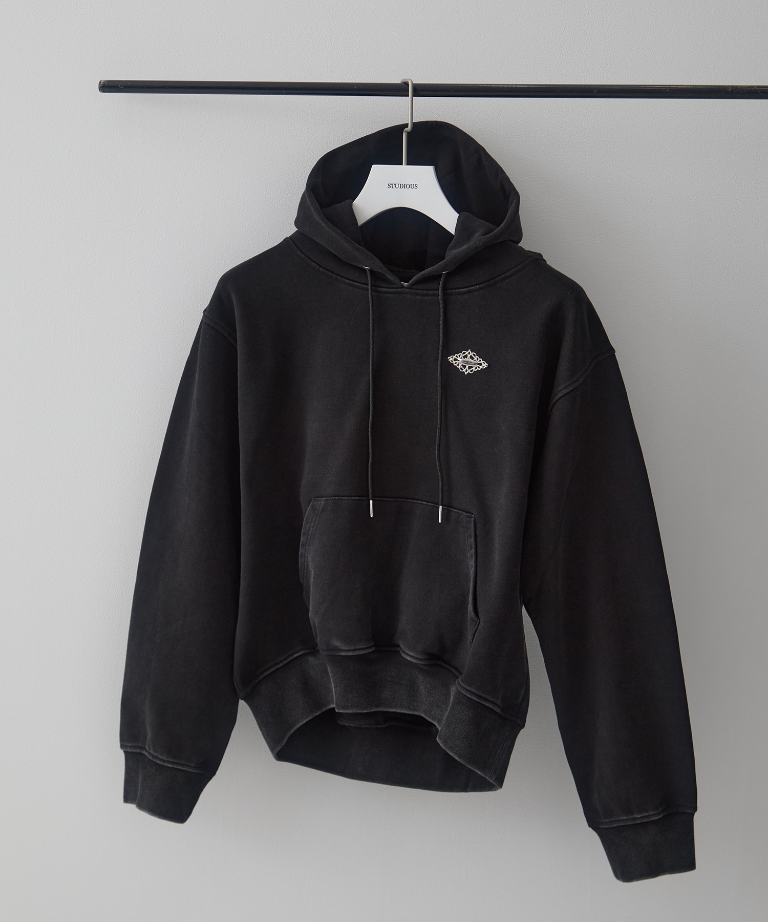 bijou tiara hoodie tanakadaisuke