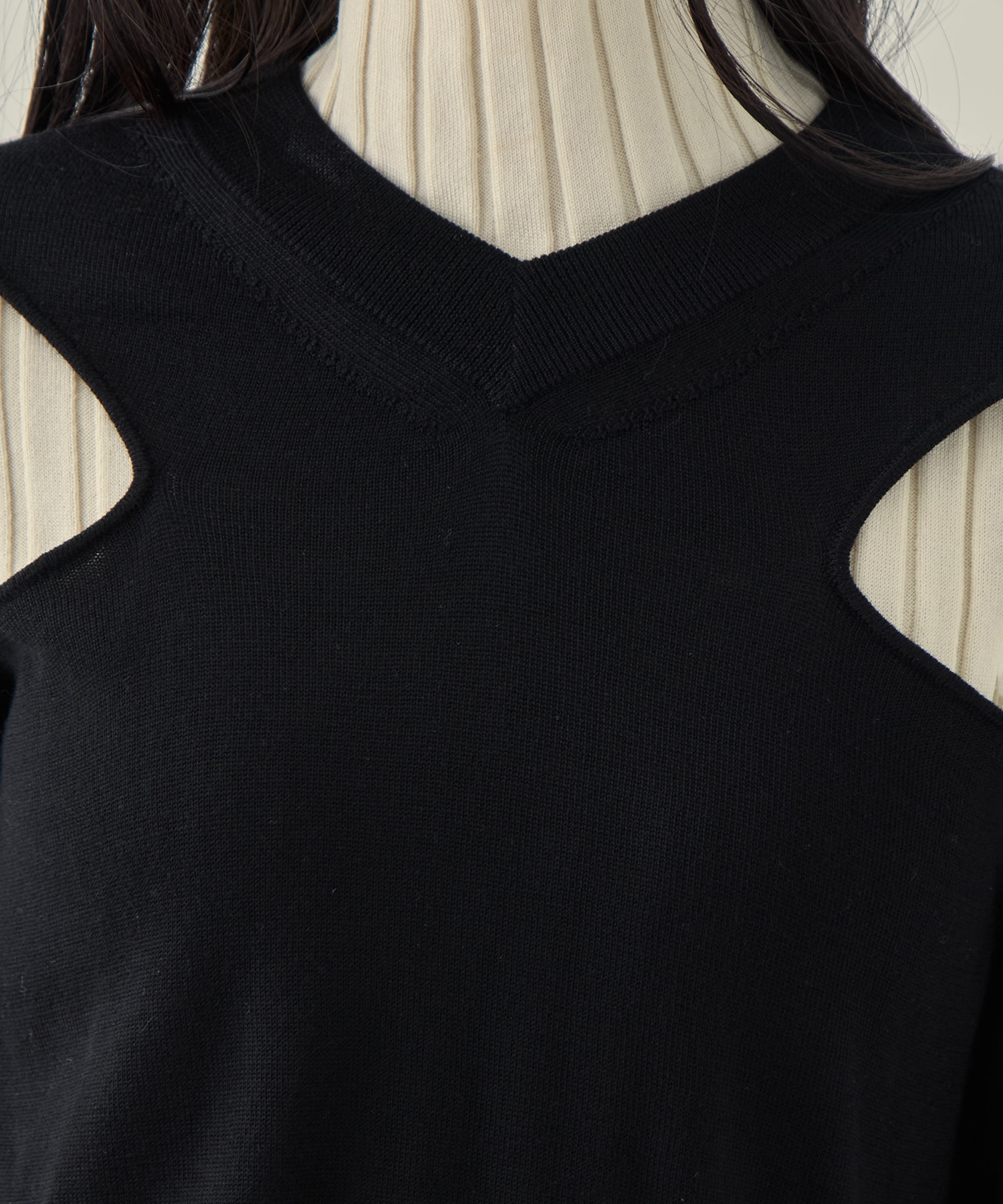 別注WAO-FK03-1002(肩開きニット） AKANE UTSUNOMIYA