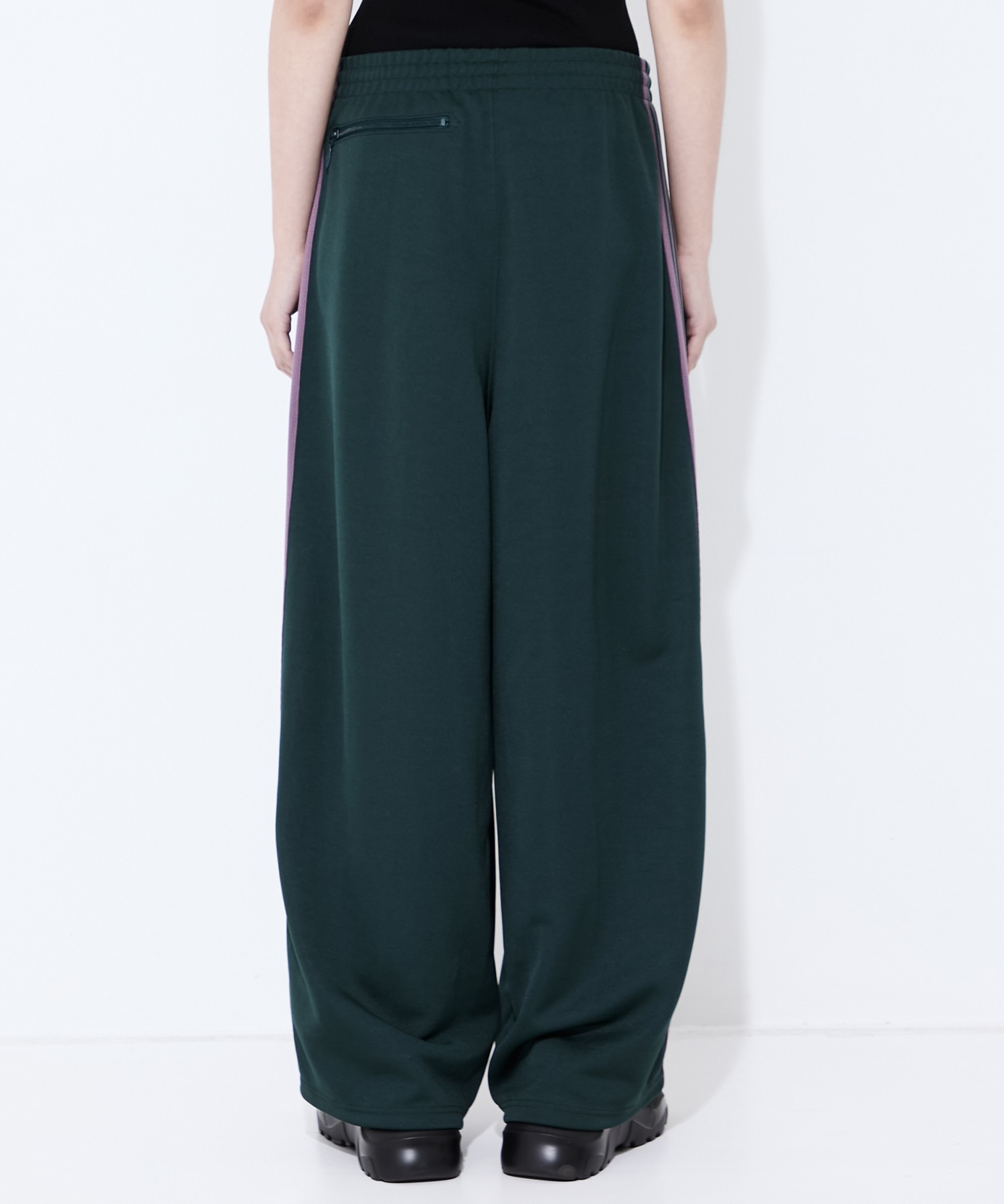 H.D. Track Pant - Poly Smooth Needles