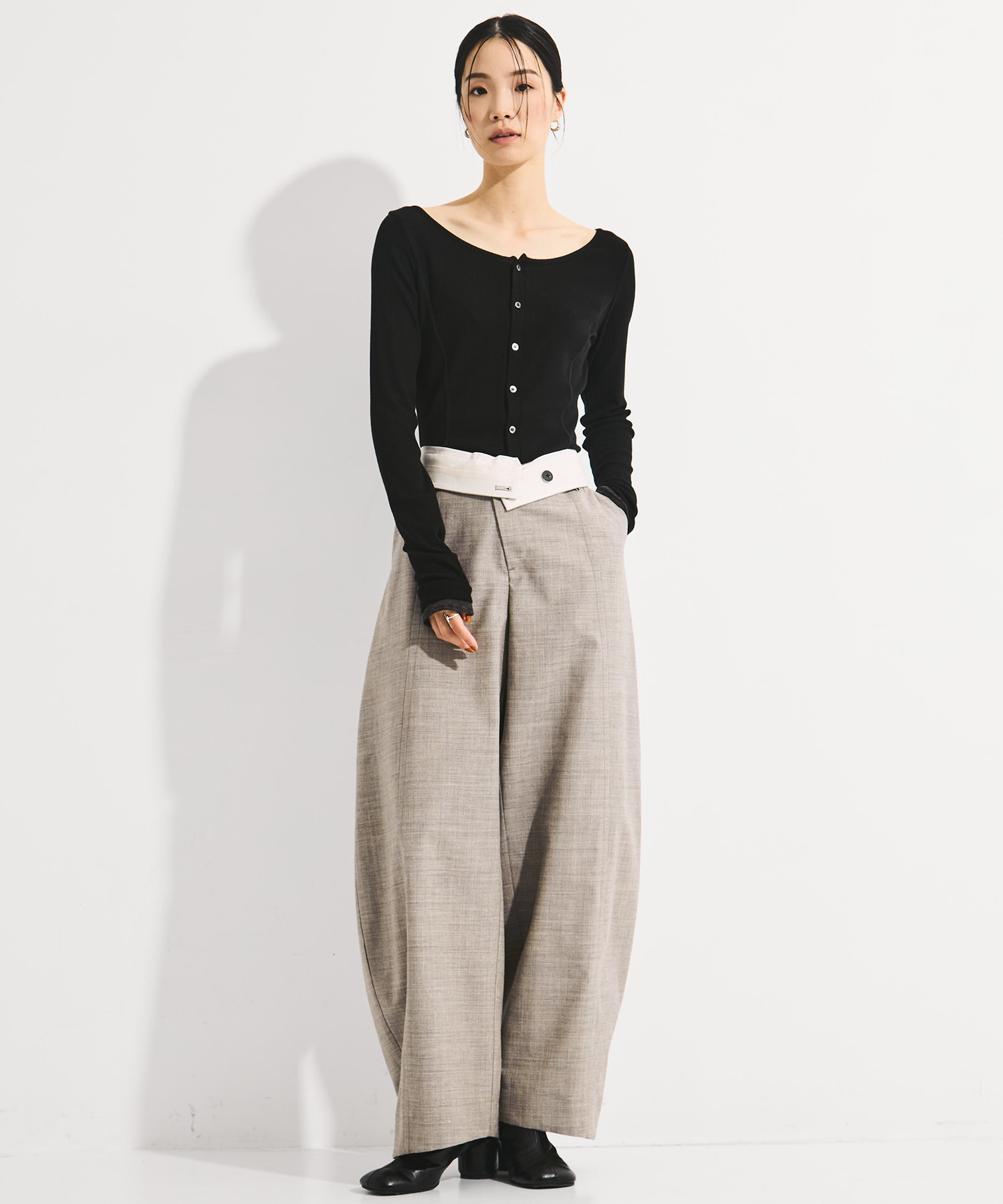 Wool Barrel Leg Trousers STUDIOUS