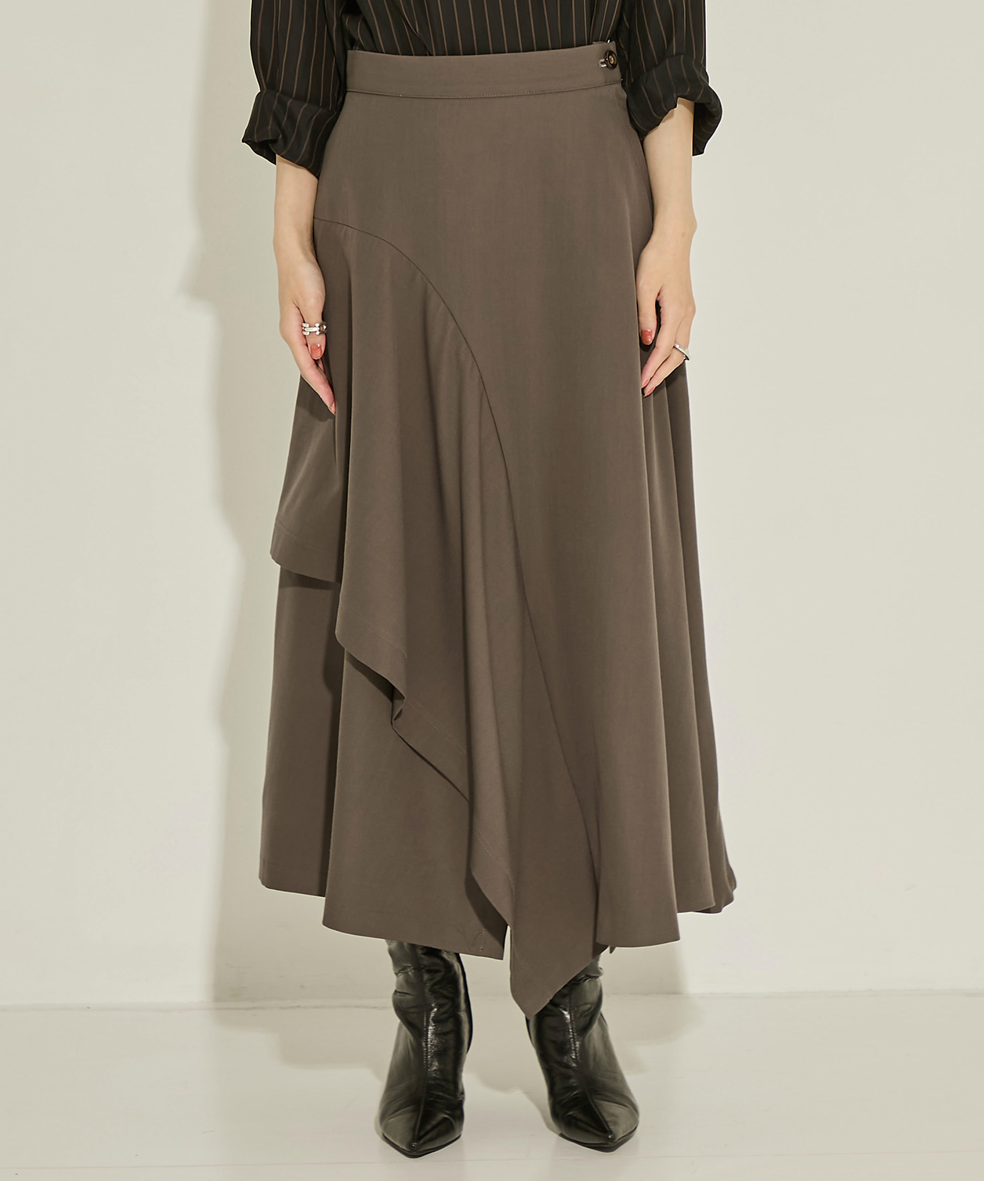 Random Hem Flare SKT UJOH