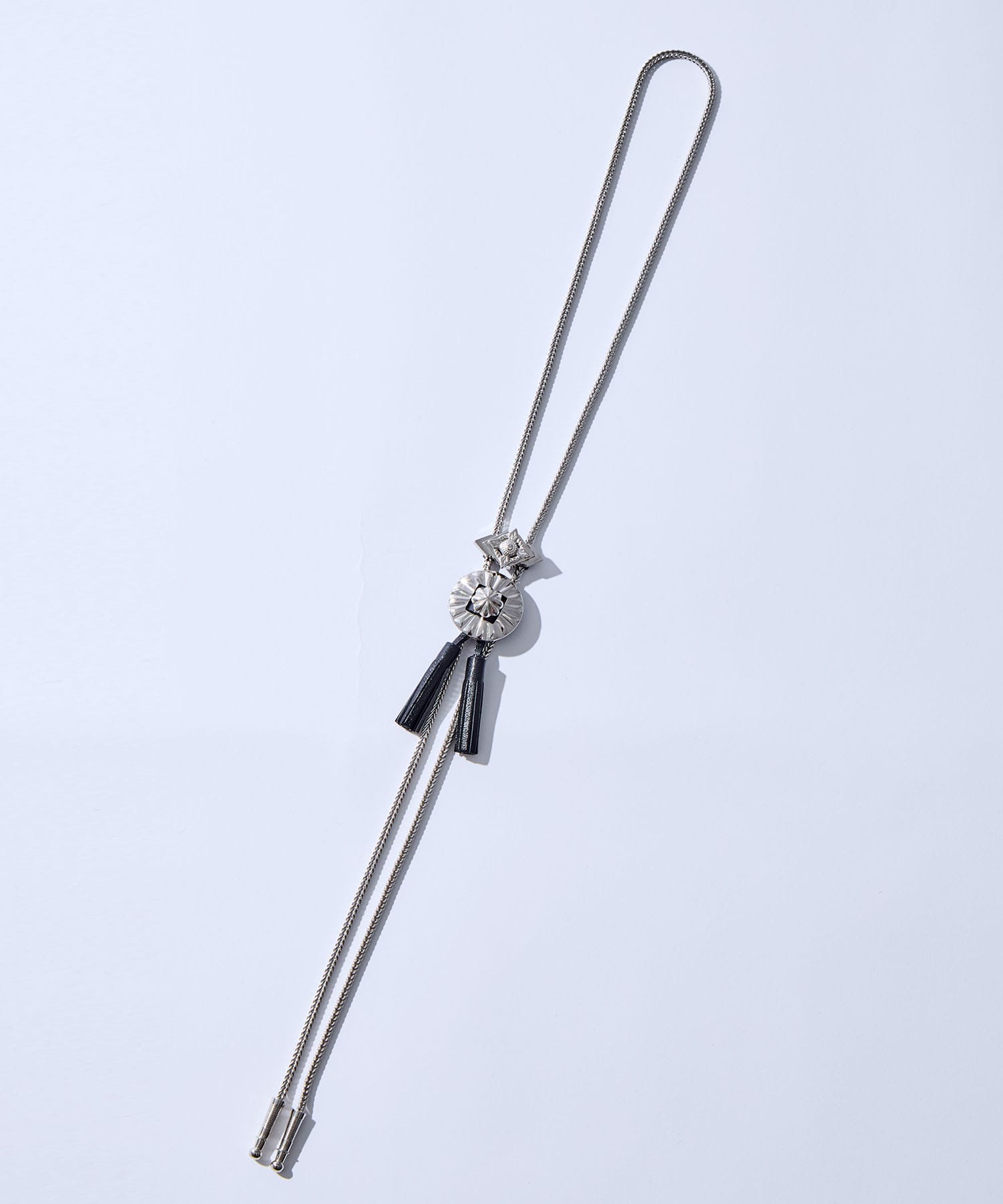 Metal loop tie TOGA