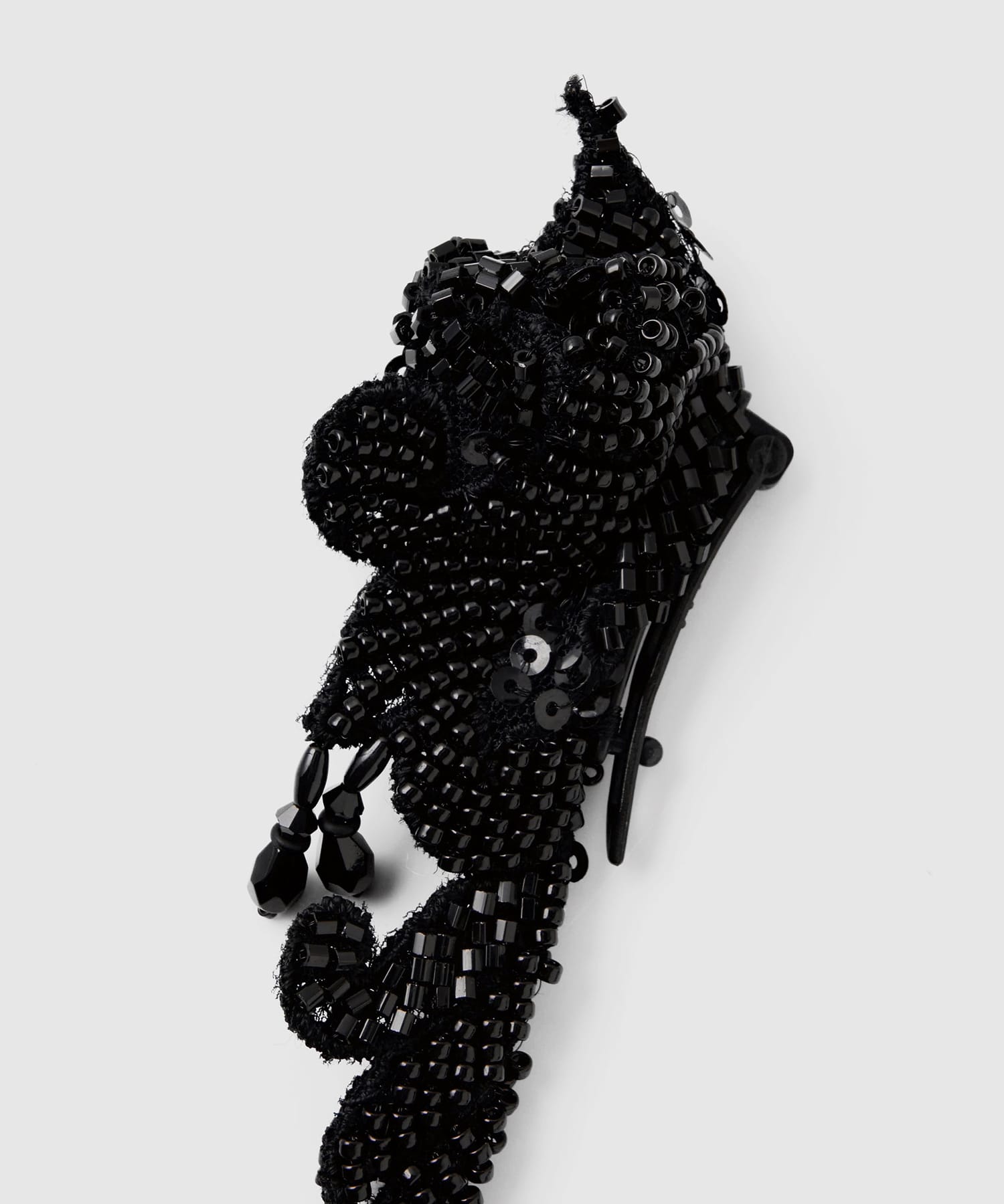 black drip down clip tanakadaisuke