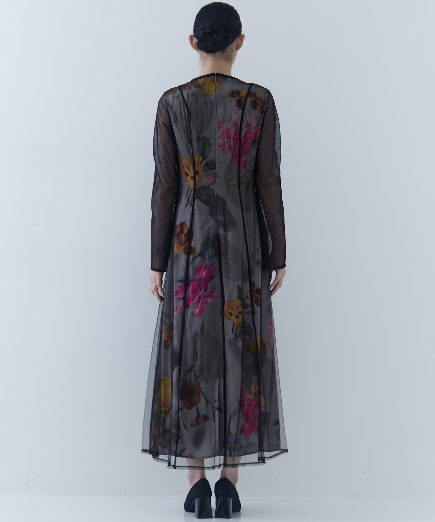 UND GRACE CHIFFON VEIL DRESS AMERI