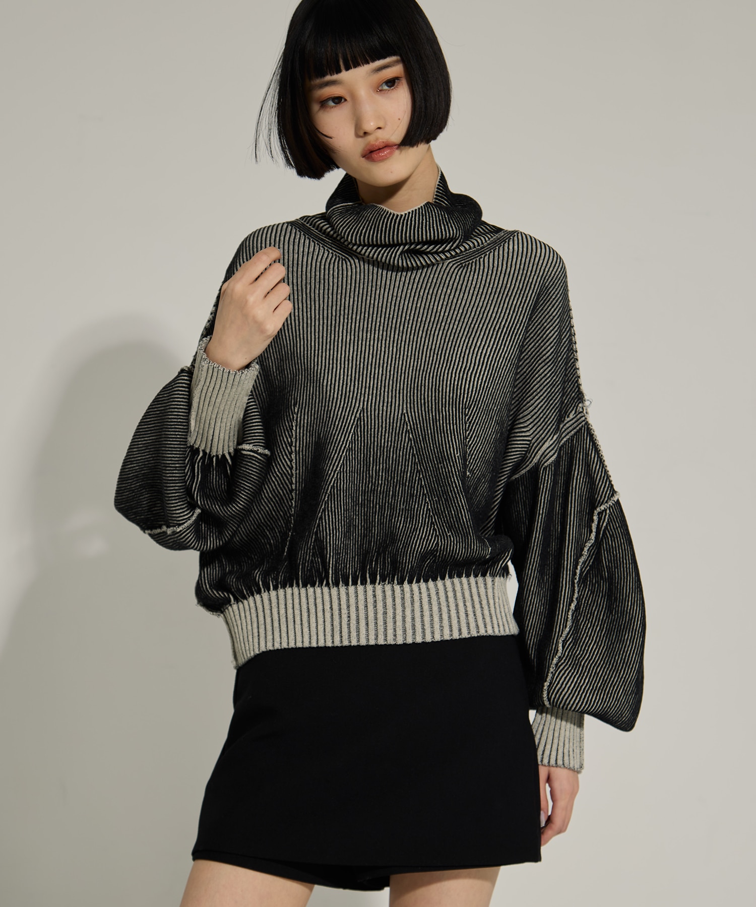 別注Dual face knit AKIKOAOKI