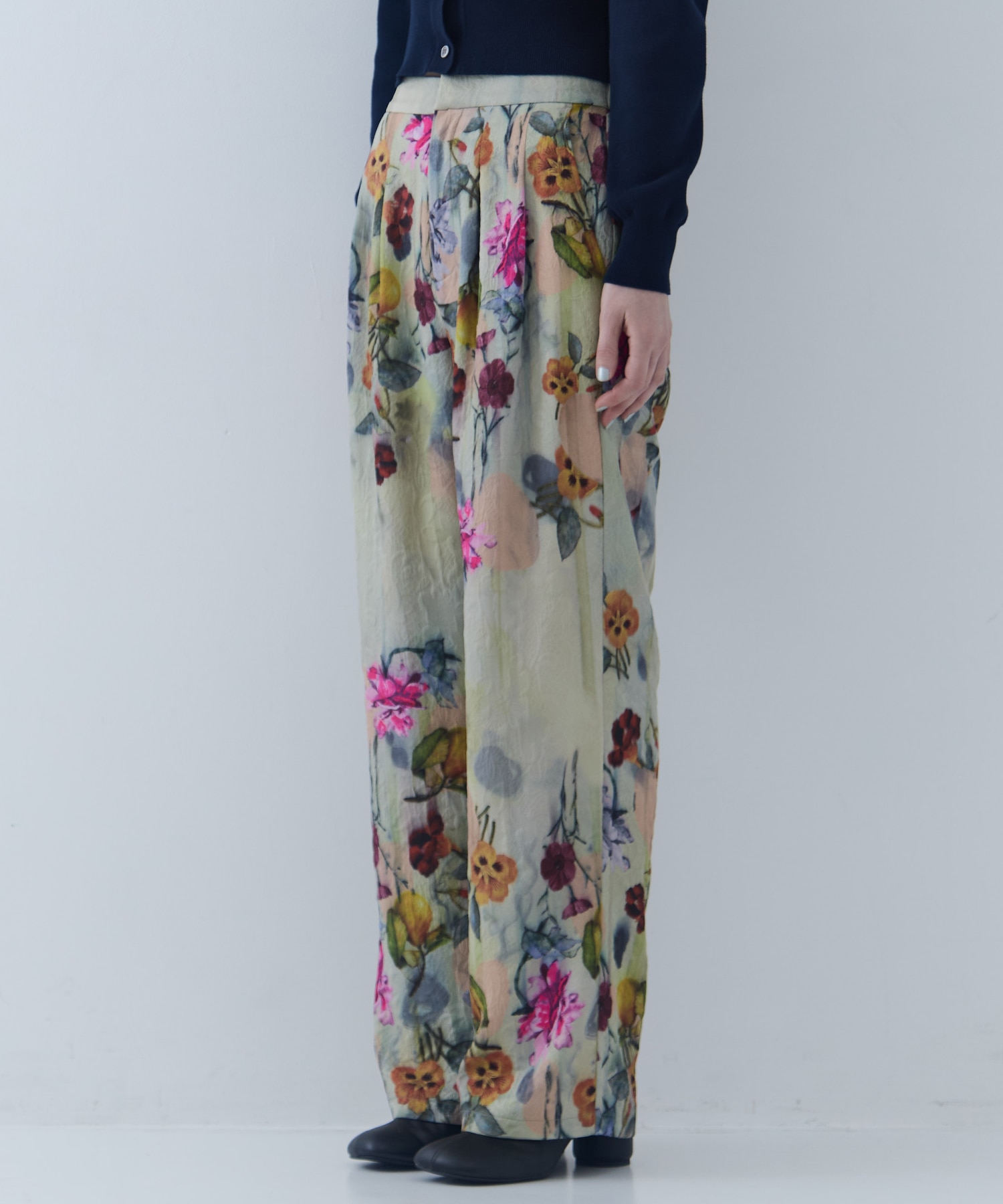 UND GRACE JACQUARD PRINT PANTS AMERI