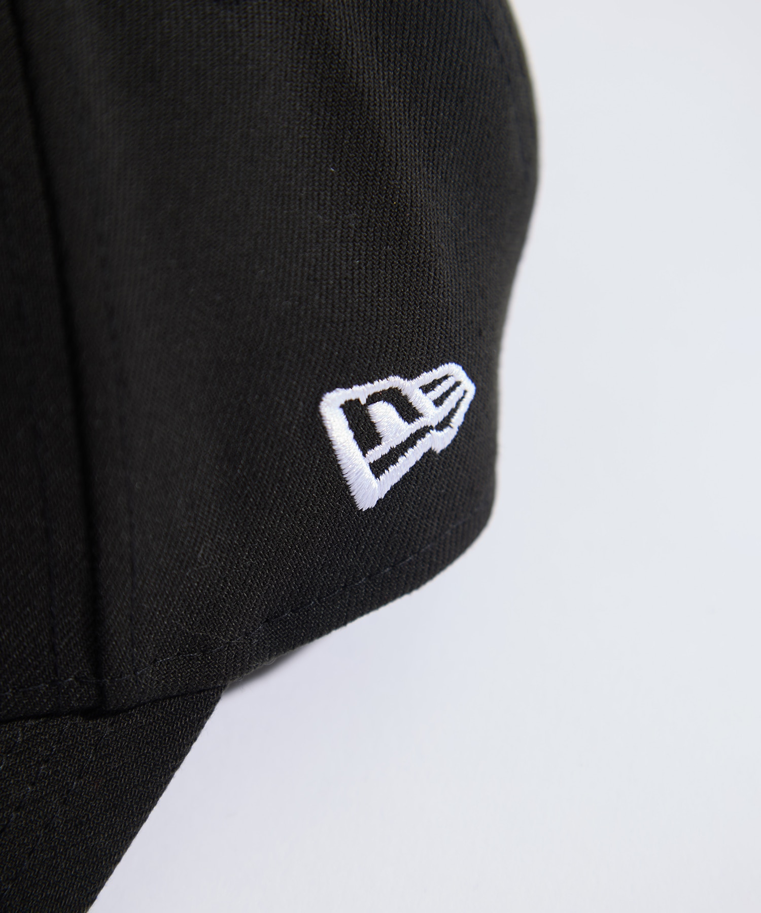 x Newera White Sox Cap BASICKS