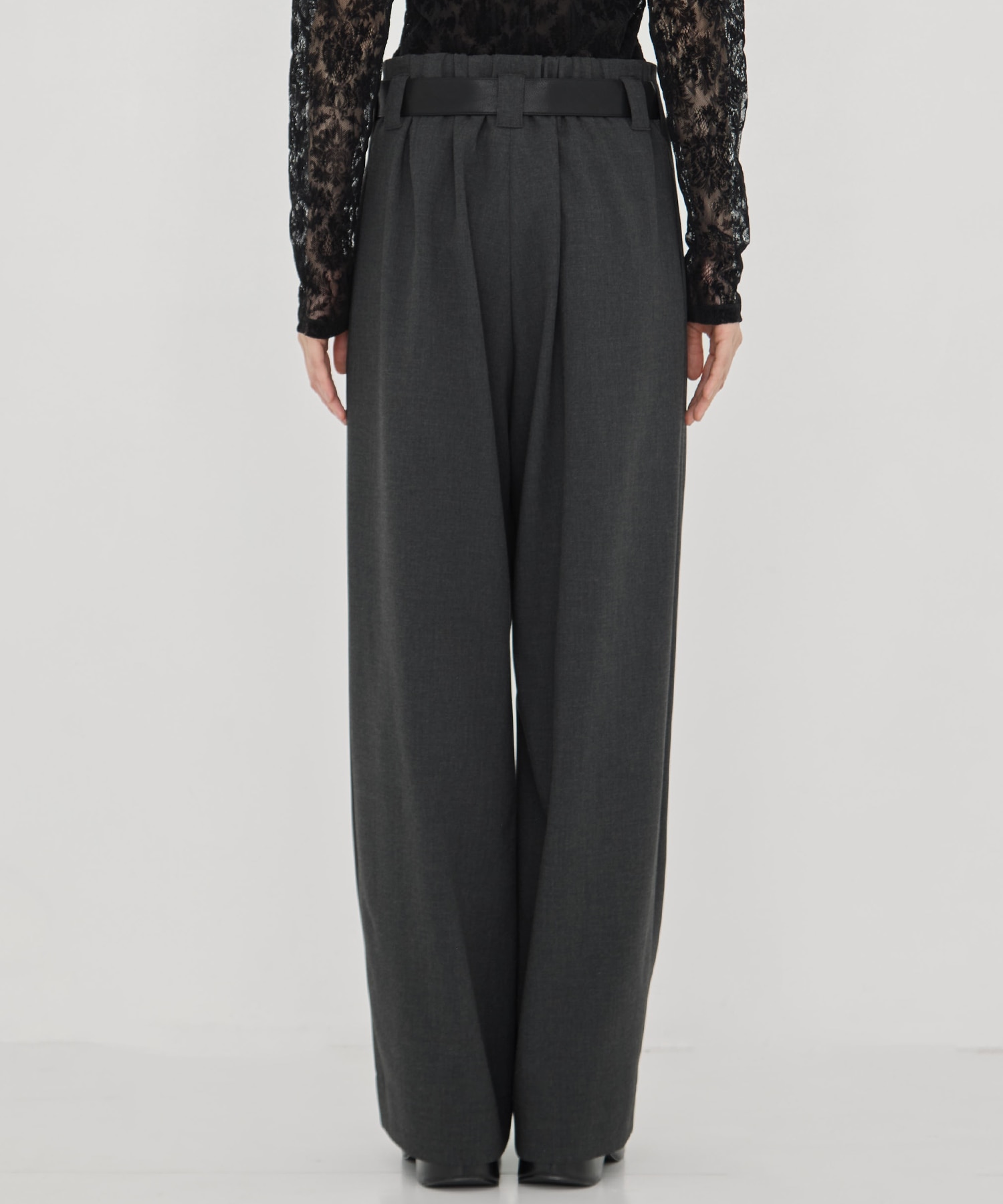 Belted Stretch Trousers STUDIOUS