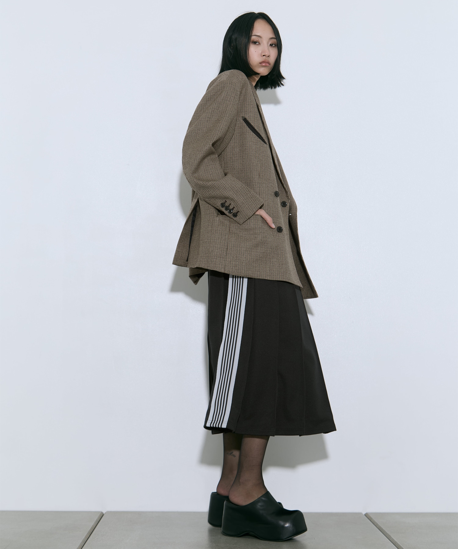 Pleated Track Skirt - Poly Smooth 